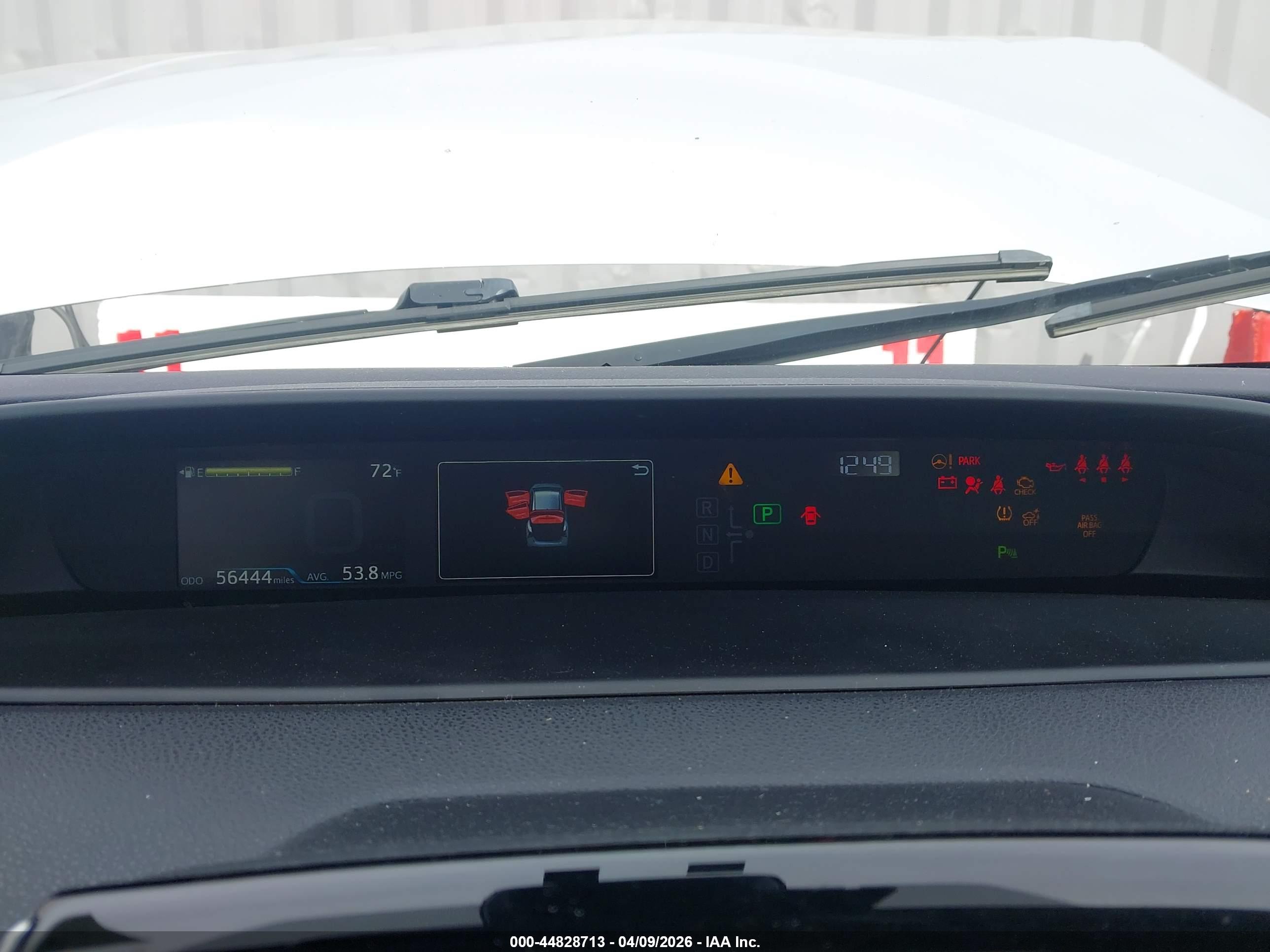 TOYOTA PRIUS image 7