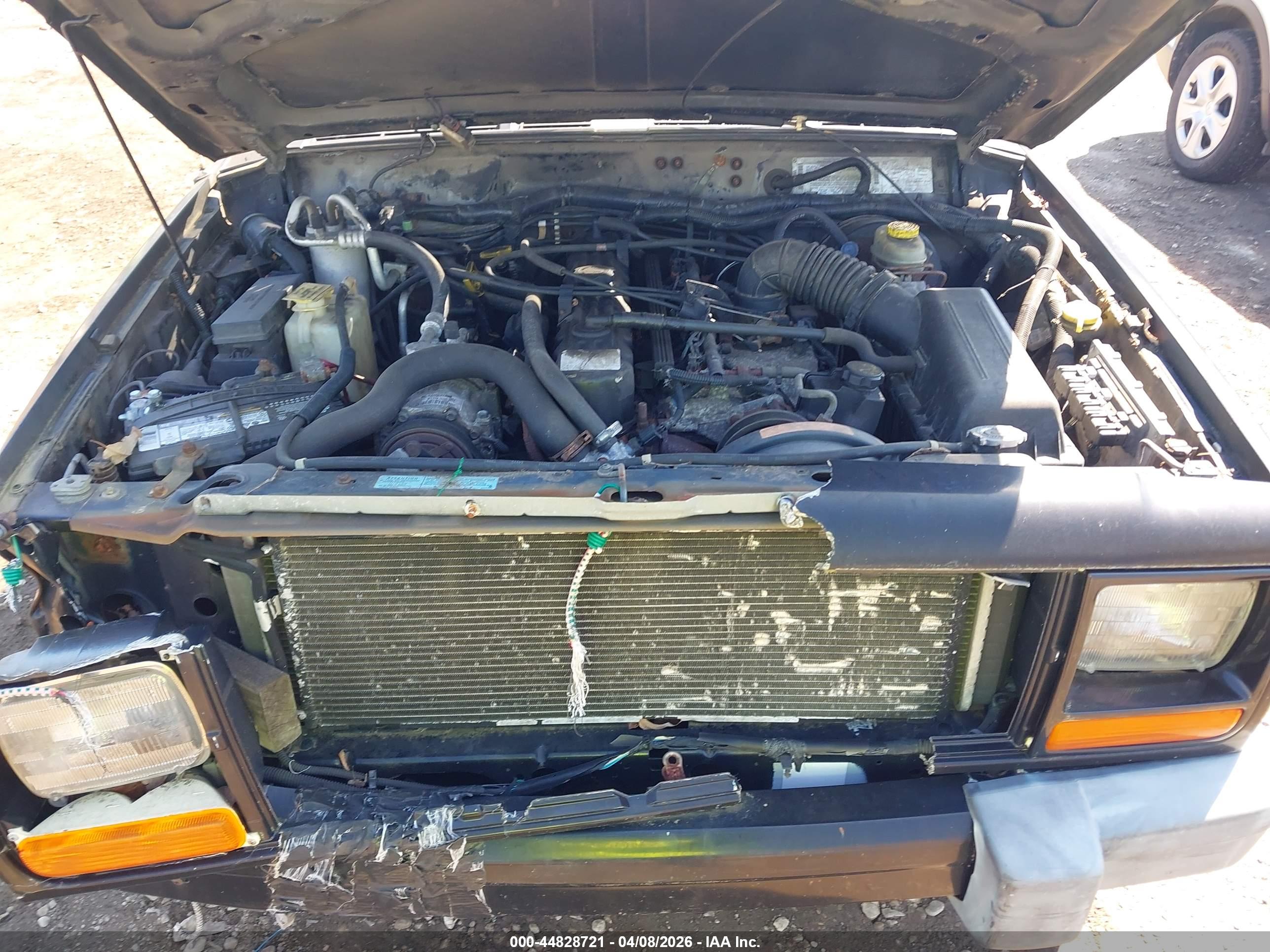 JEEP CHEROKEE image 10