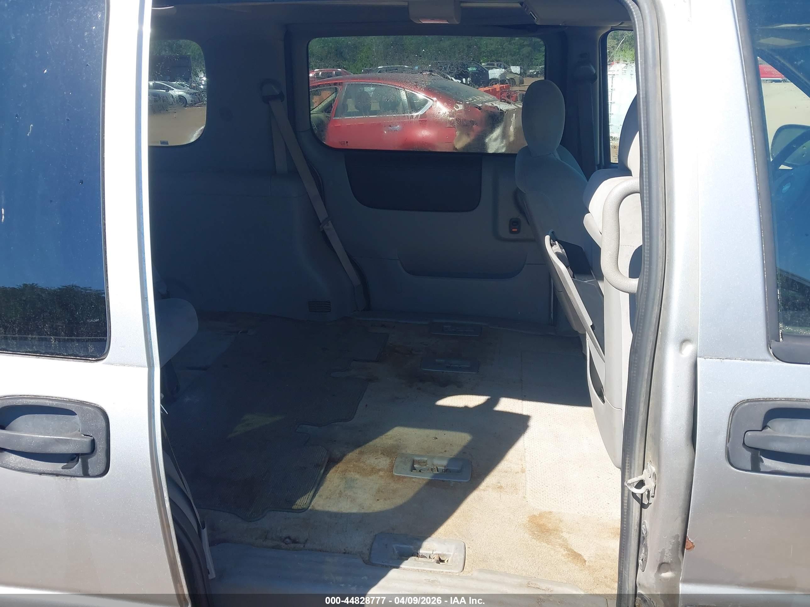 CHEVROLET UPLANDER image 8