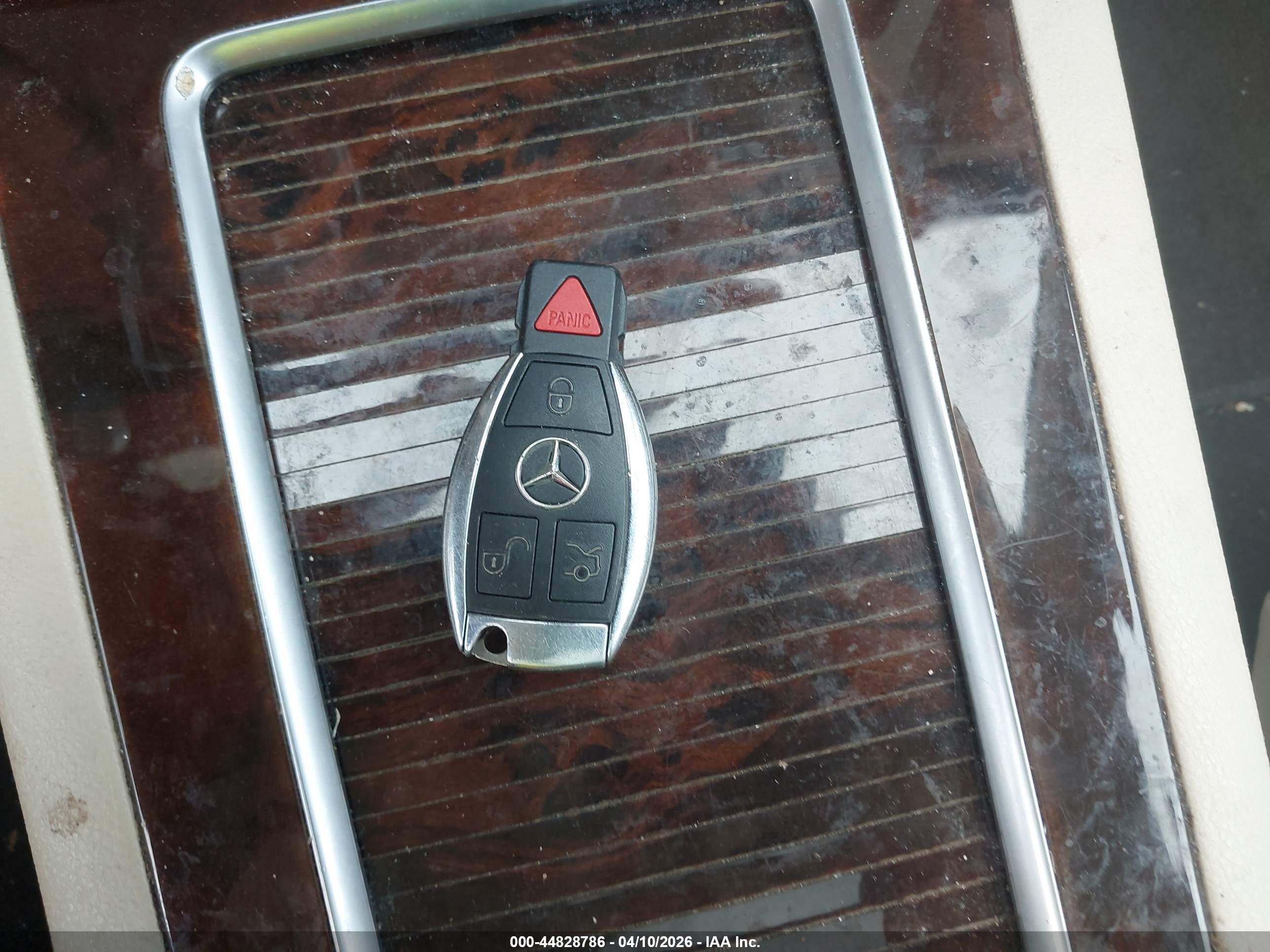 MERCEDES-BENZ GLK image 11