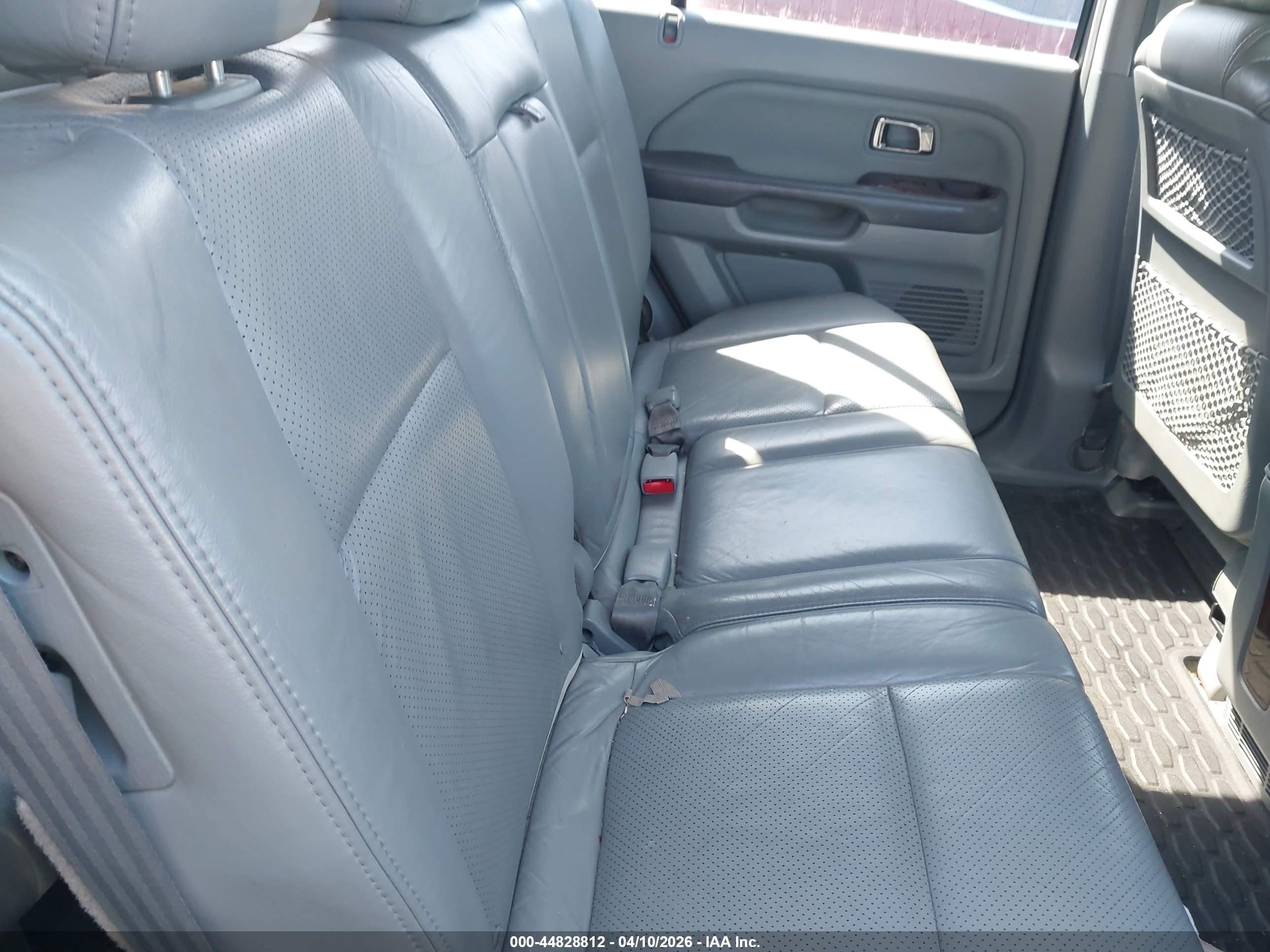 HONDA PILOT image 8