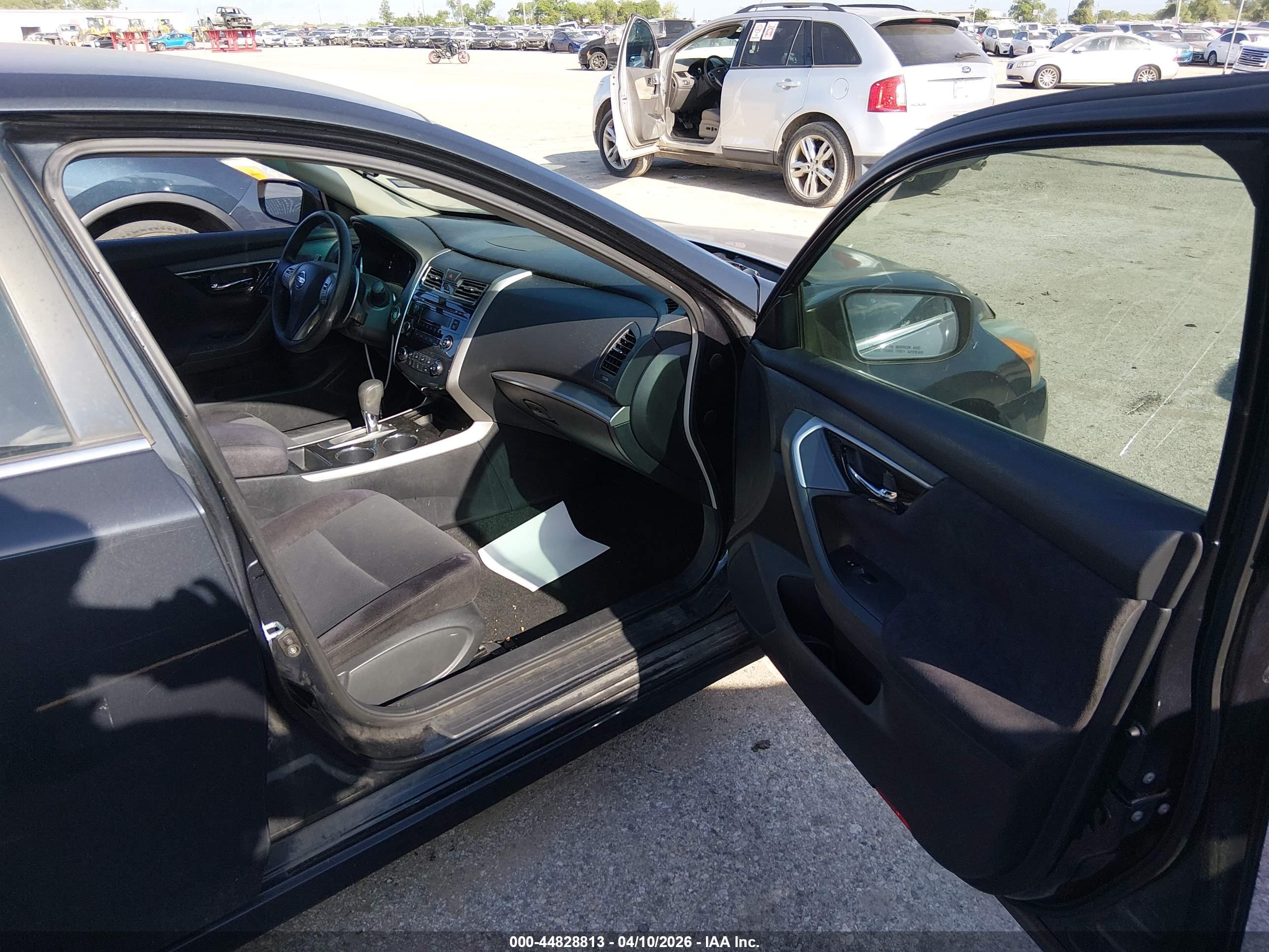 NISSAN ALTIMA image 5
