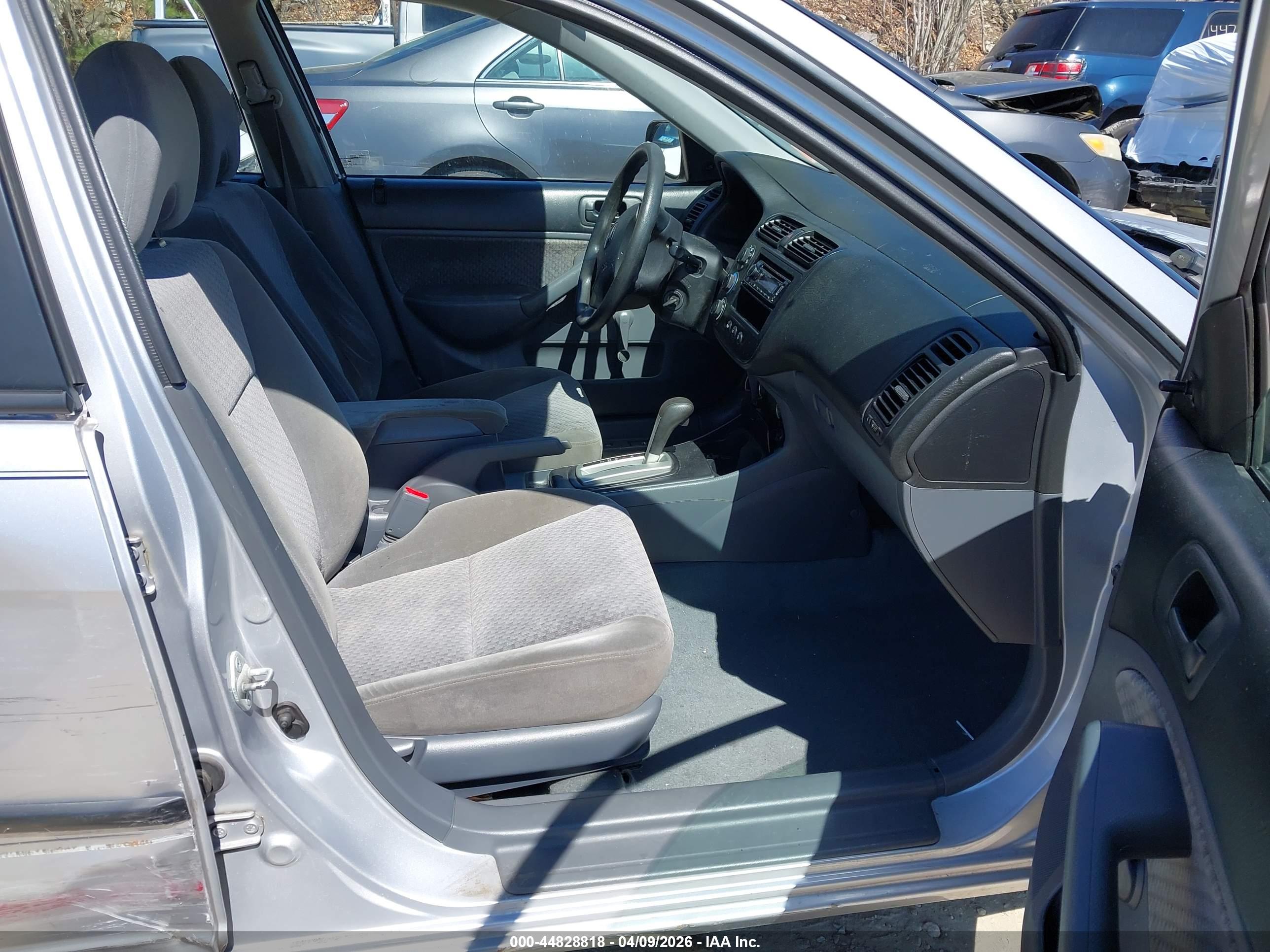 HONDA CIVIC image 5