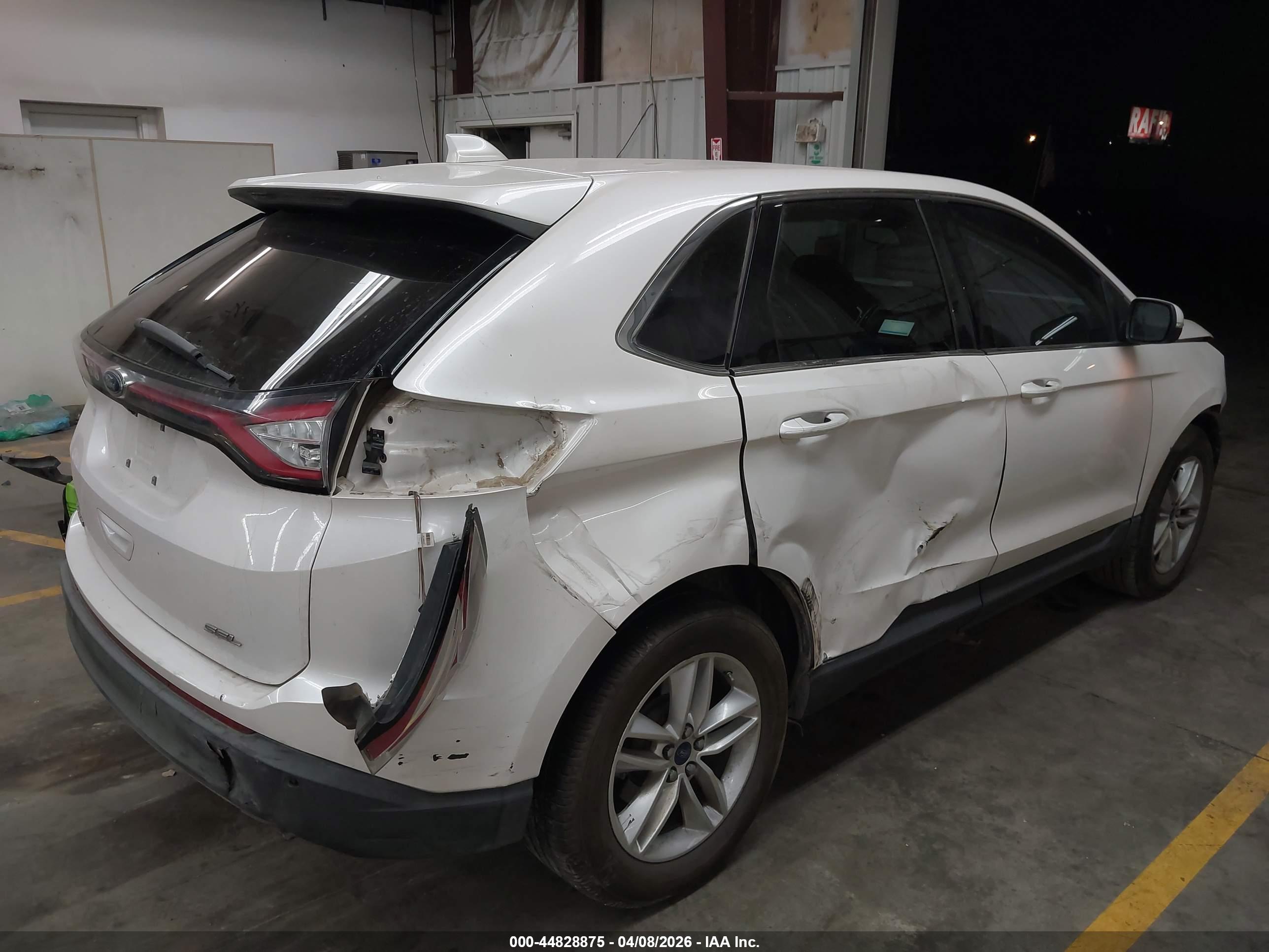 FORD EDGE image 4