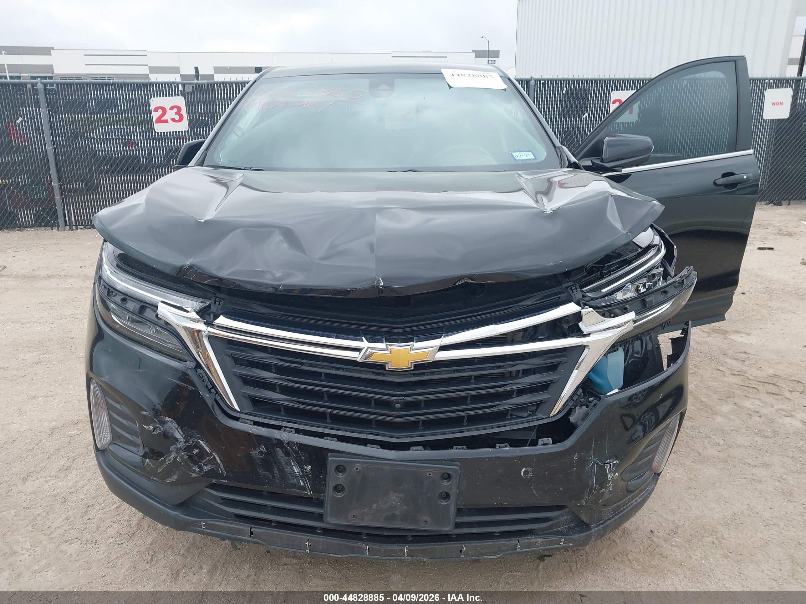 CHEVROLET EQUINOX image 6