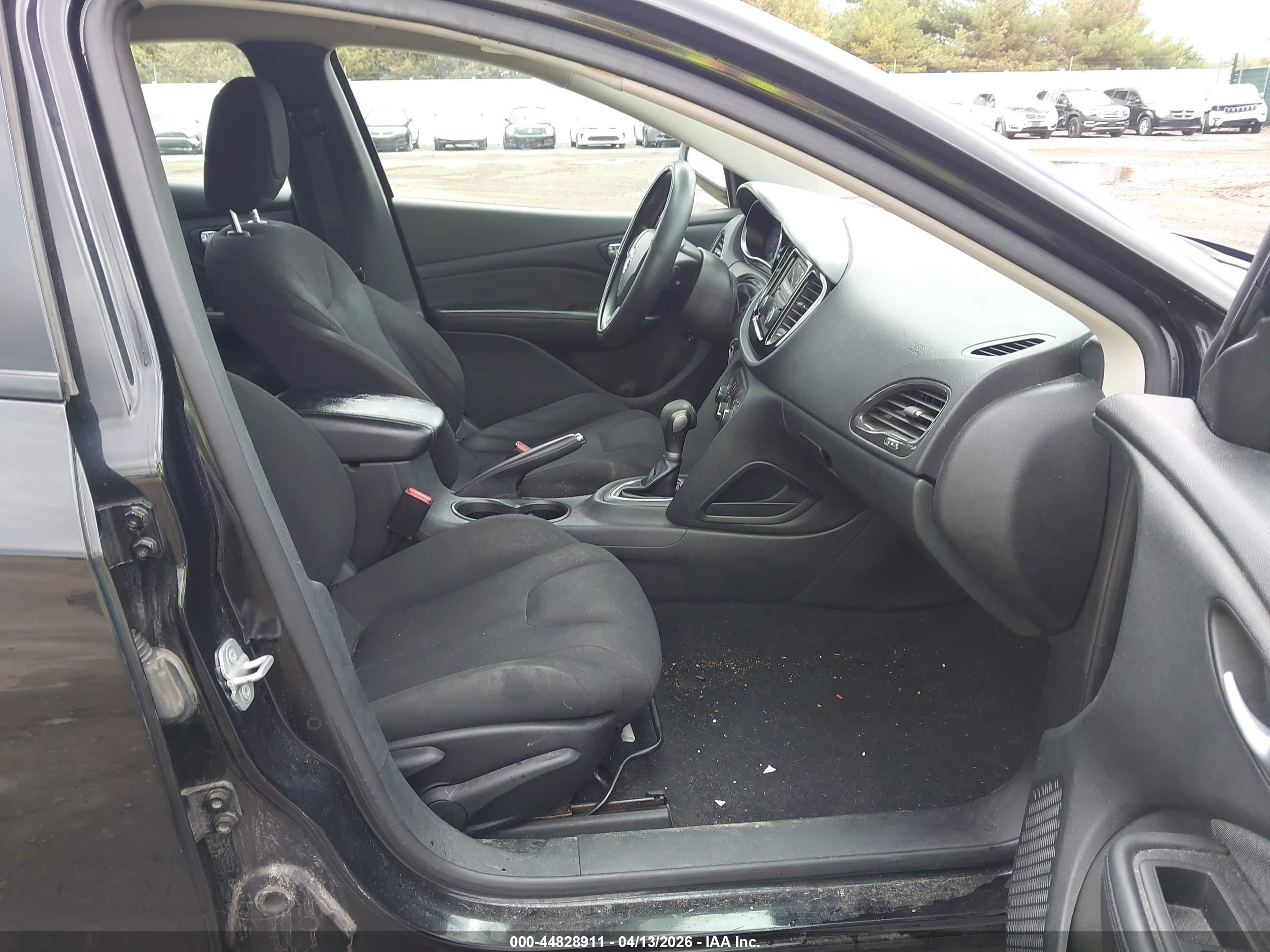 DODGE DART image 5