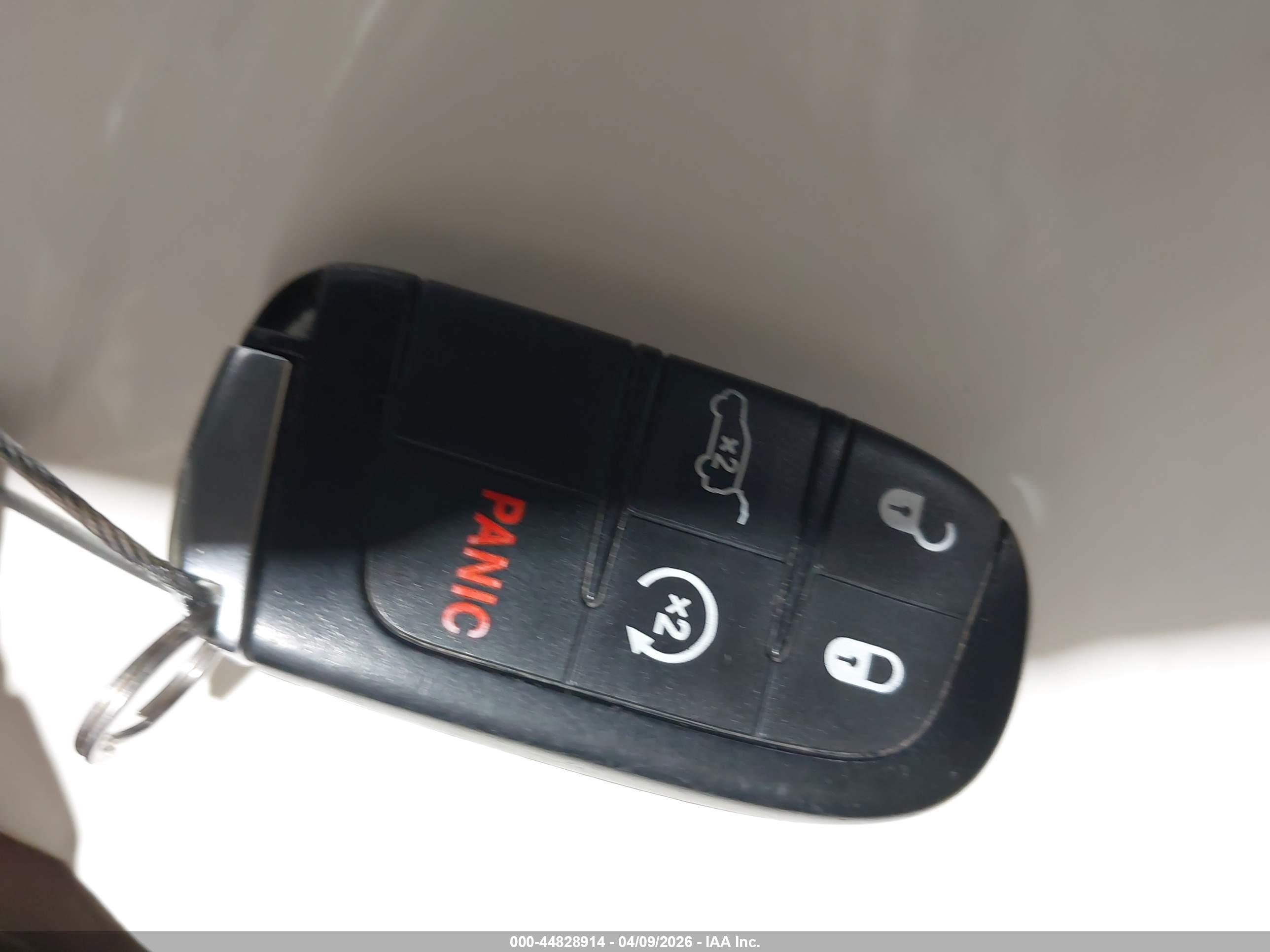 JEEP GRAND image 11