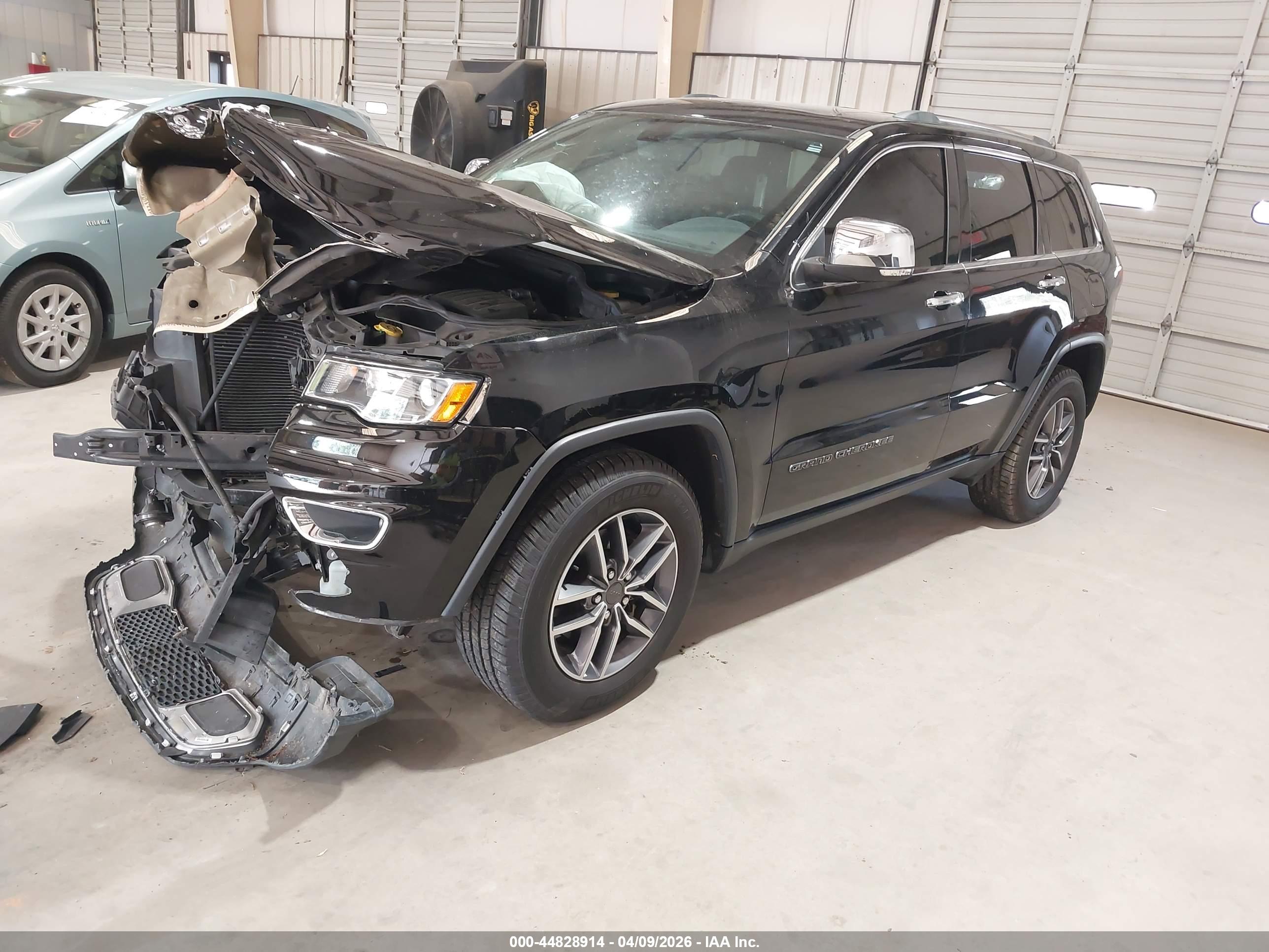 JEEP GRAND image 2