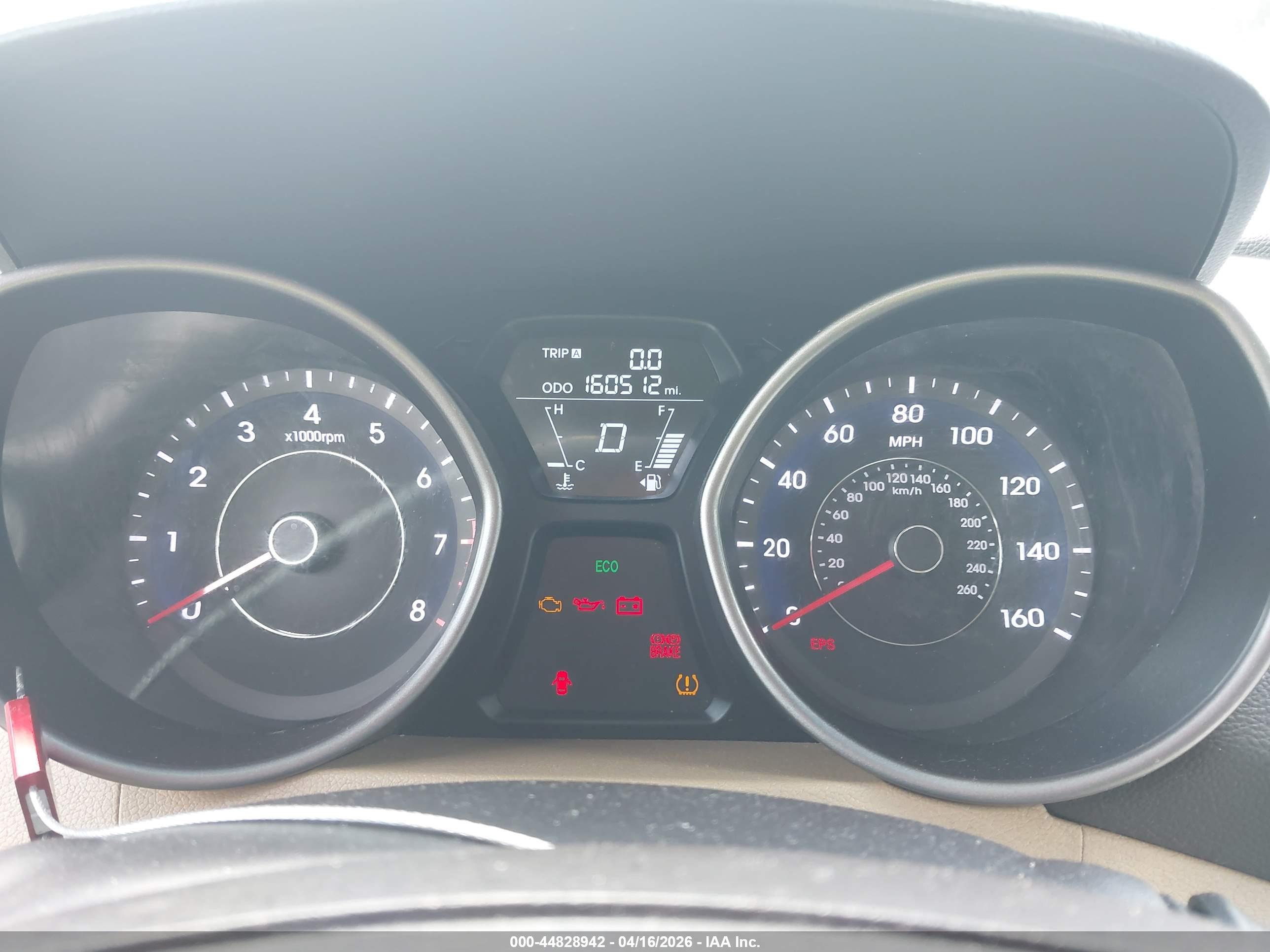 HYUNDAI ELANTRA image 7