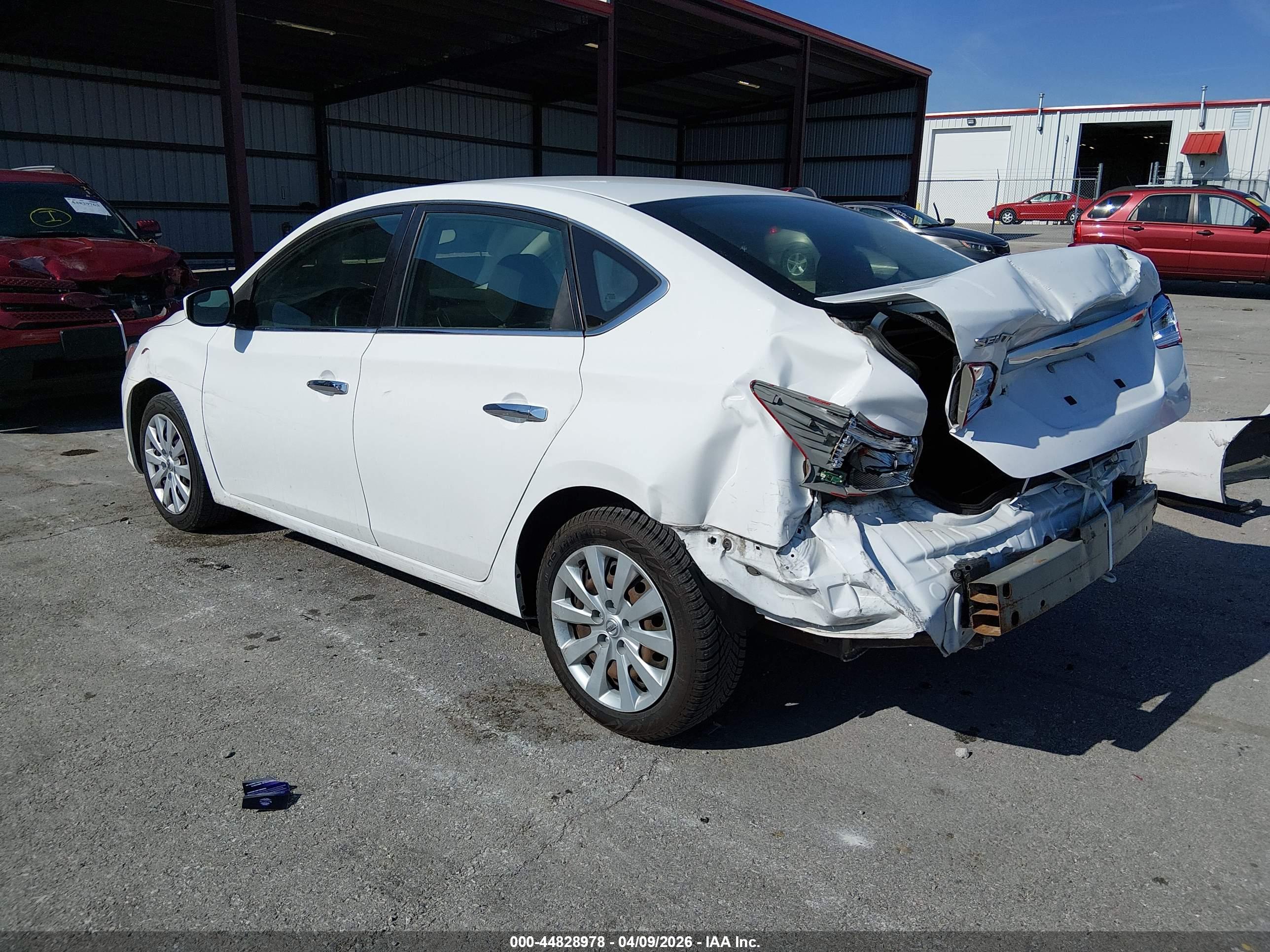 NISSAN SENTRA image 3