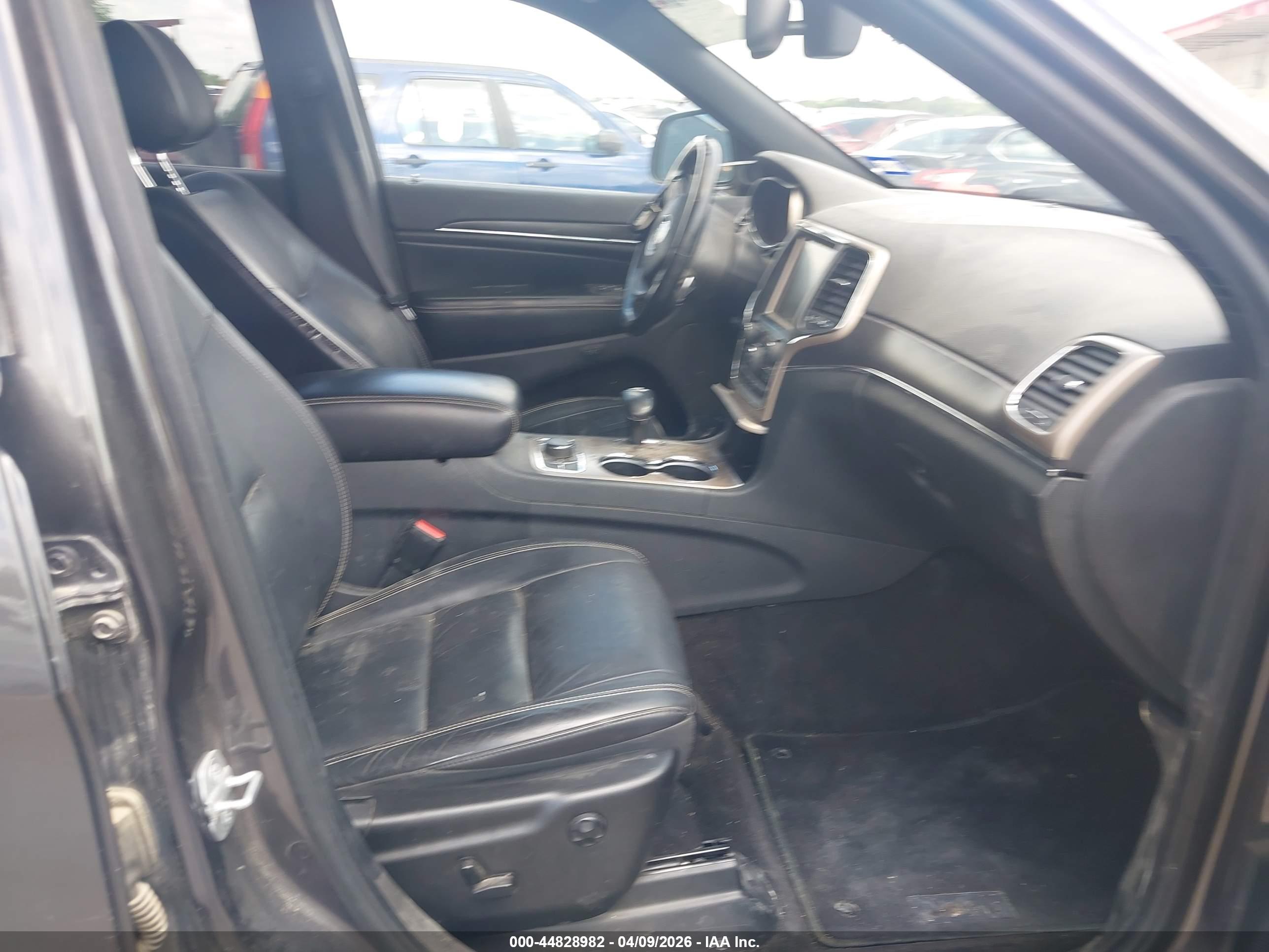 JEEP GRAND image 5