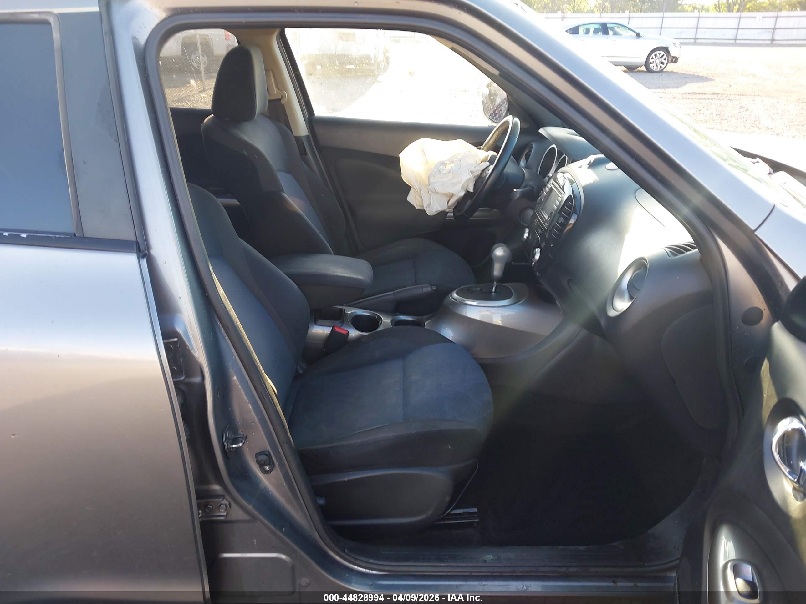 NISSAN JUKE image 5