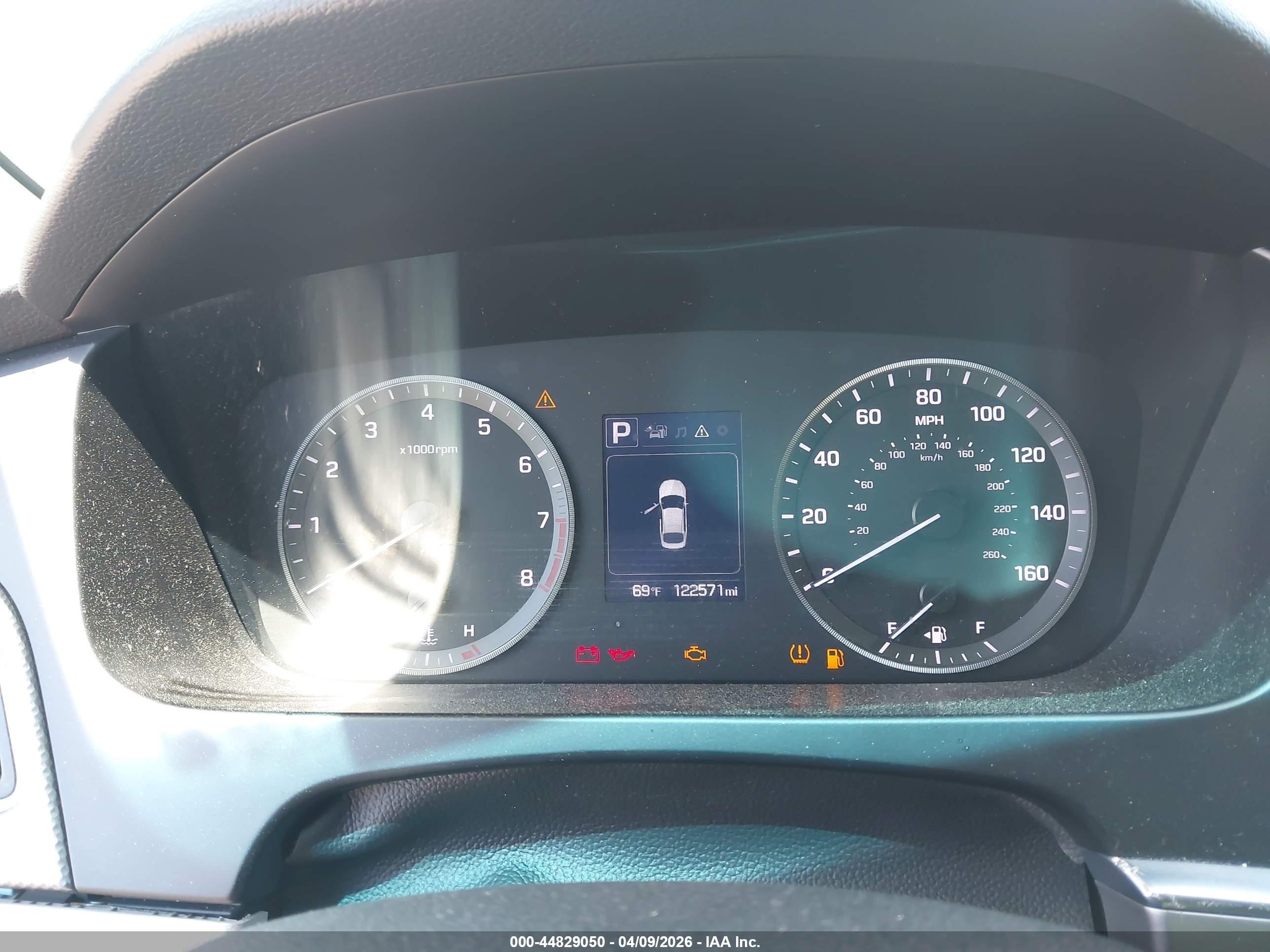 HYUNDAI SONATA image 7