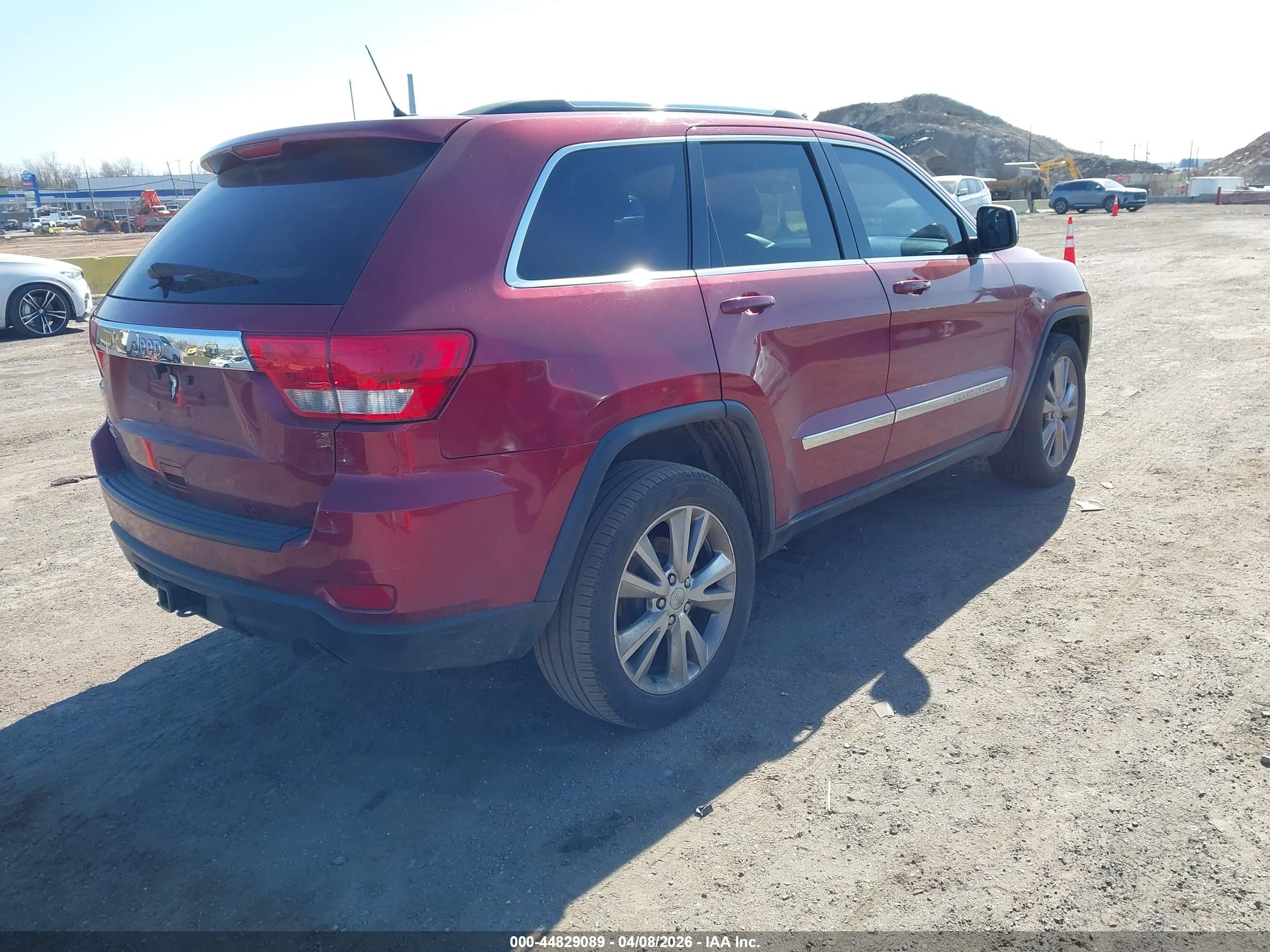 JEEP GRAND image 4