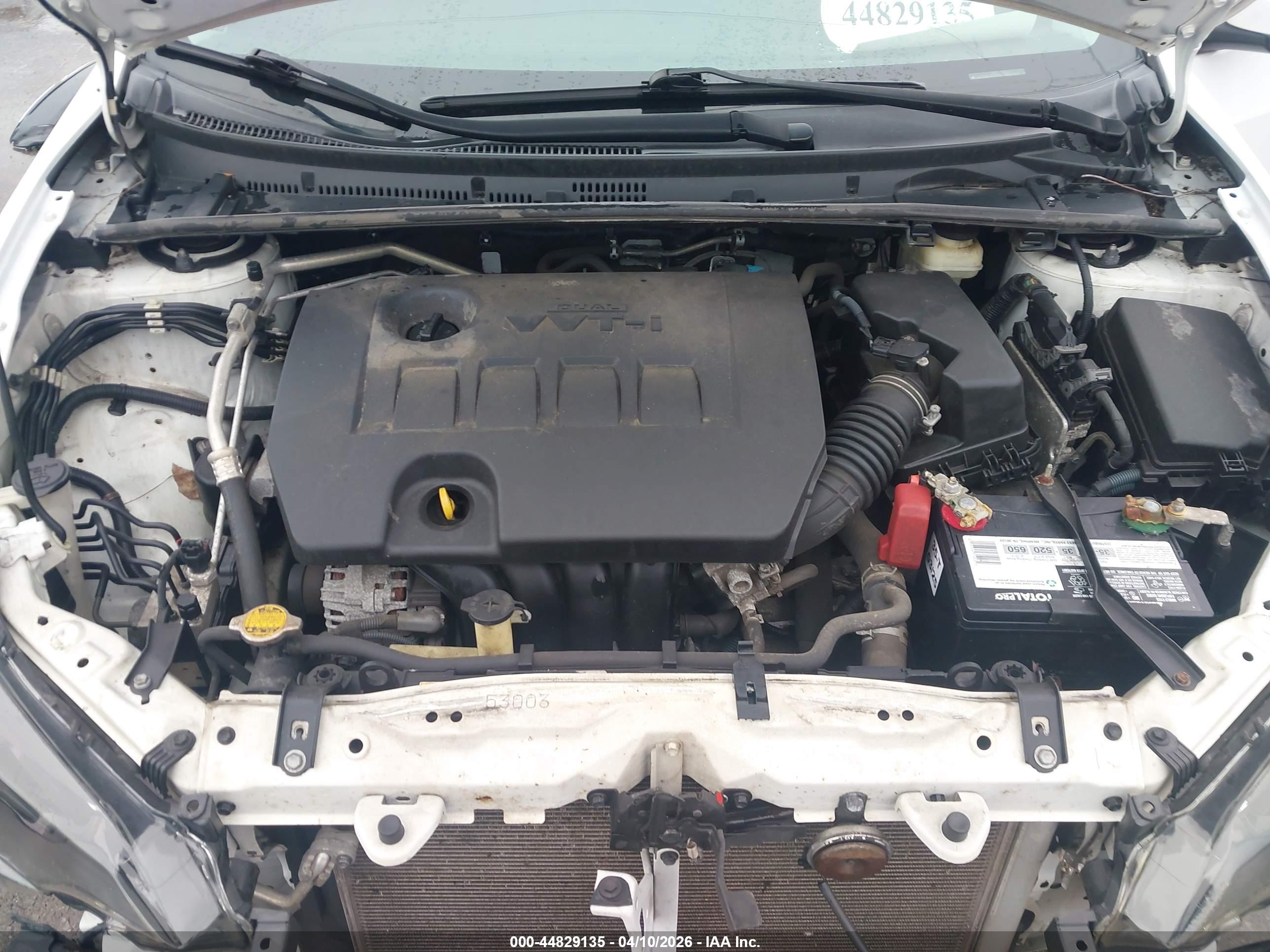 TOYOTA COROLLA image 10