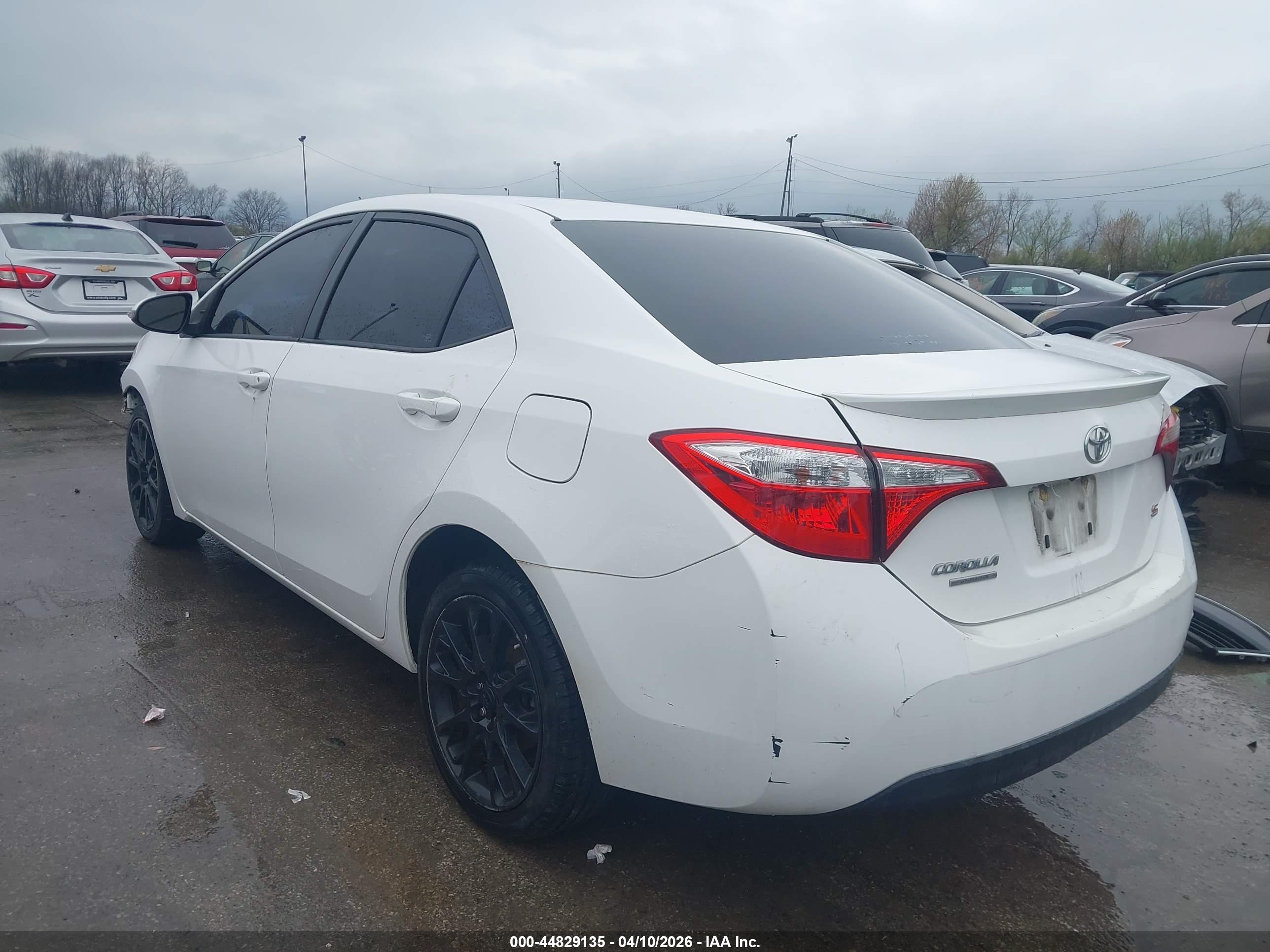 TOYOTA COROLLA image 3