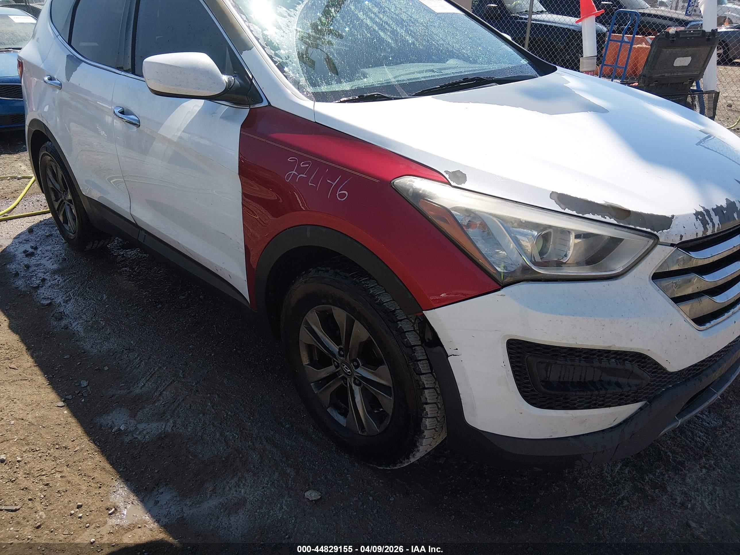 HYUNDAI SANTA image 6