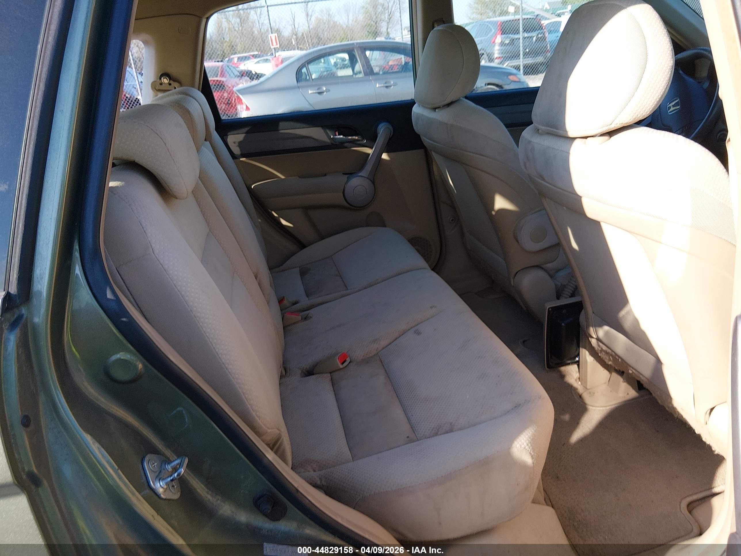 HONDA CR-V image 8