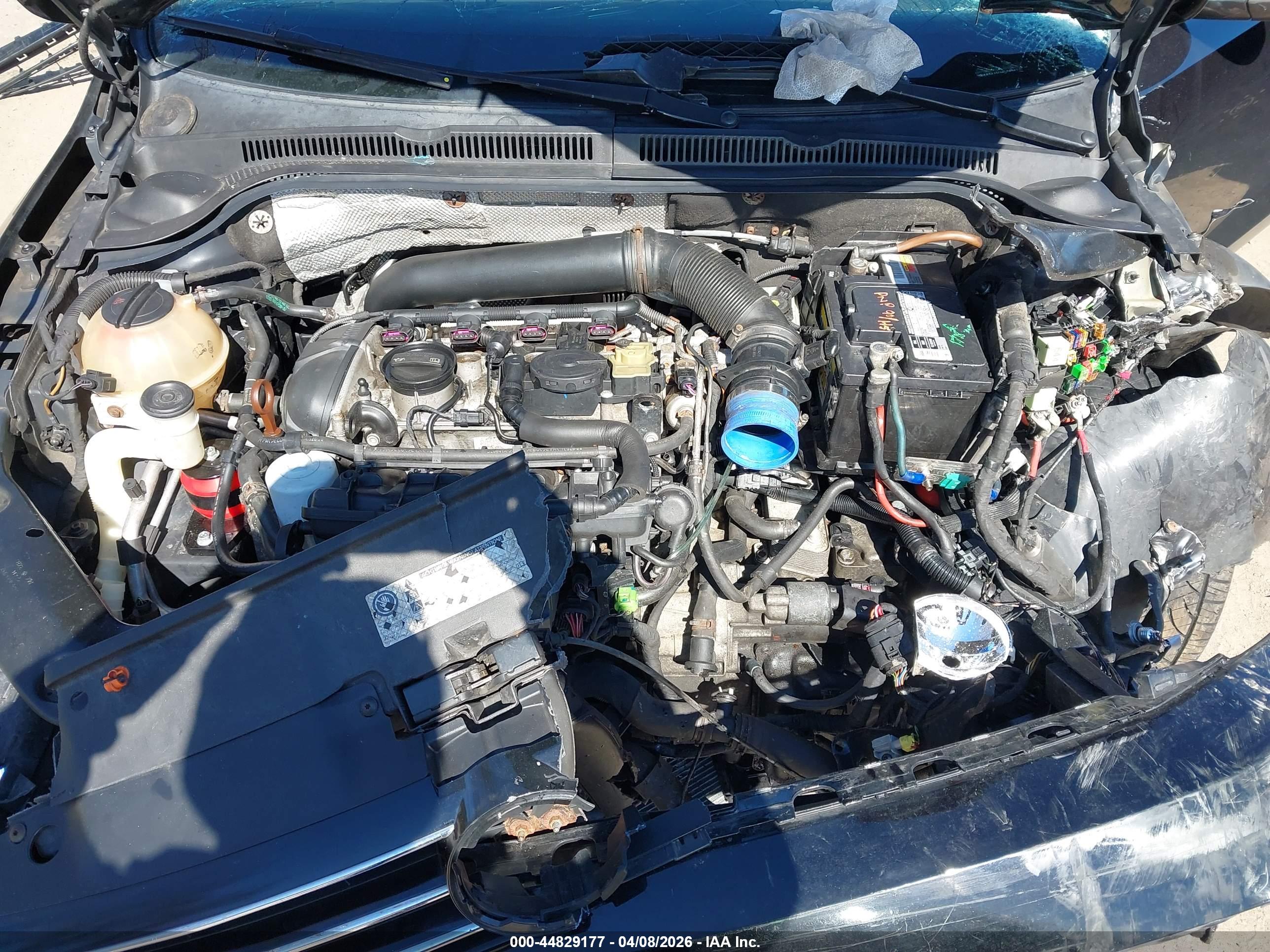 VOLKSWAGEN JETTA image 10