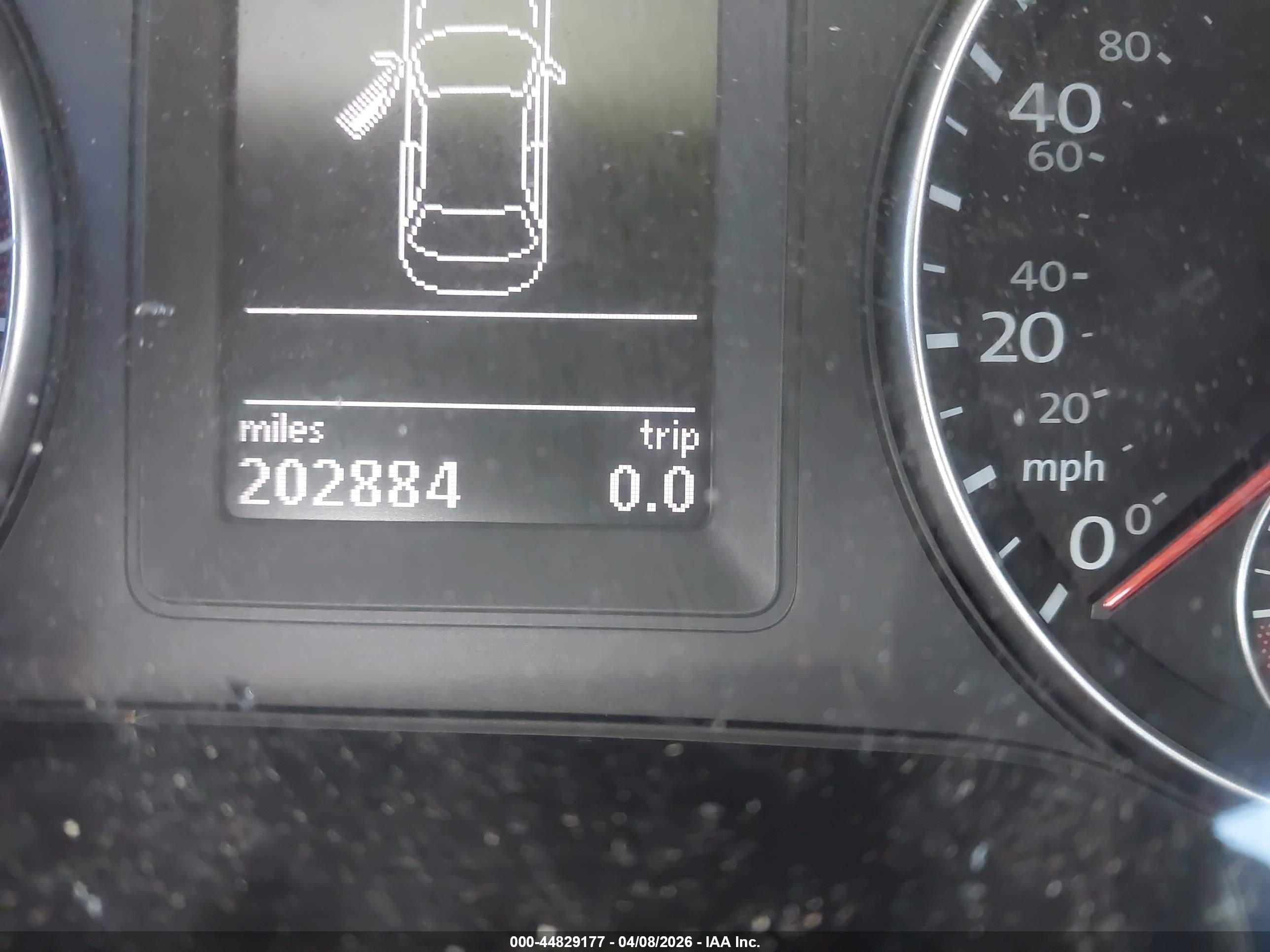 VOLKSWAGEN JETTA image 7