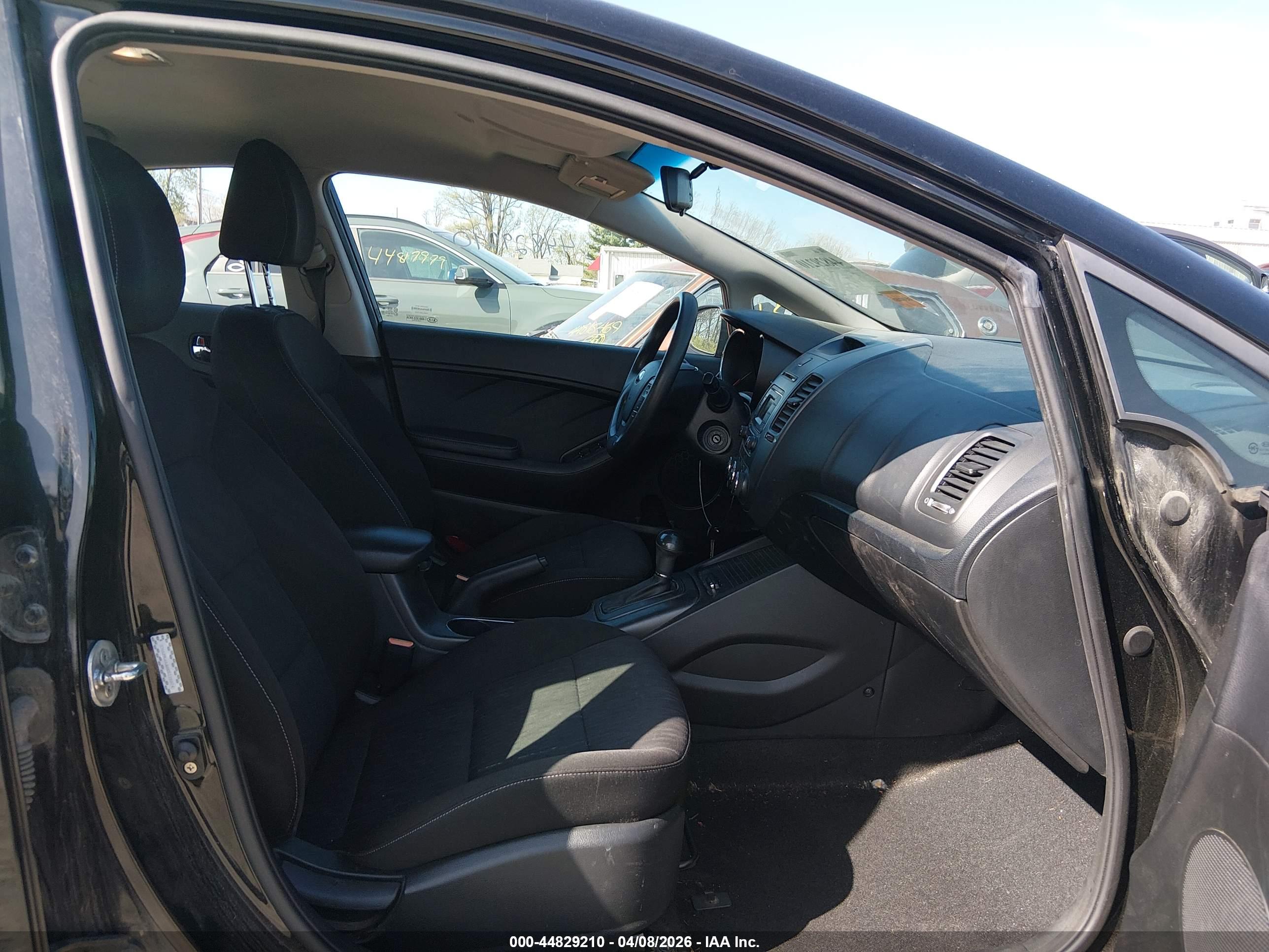 KIA FORTE image 5