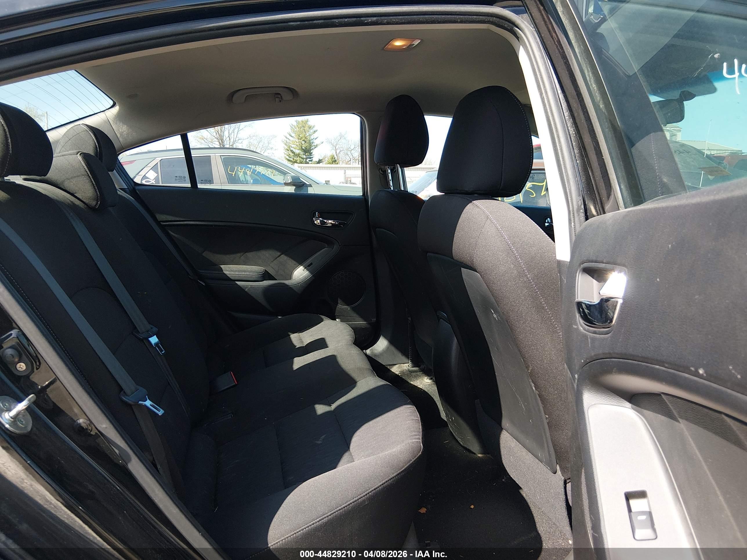 KIA FORTE image 8