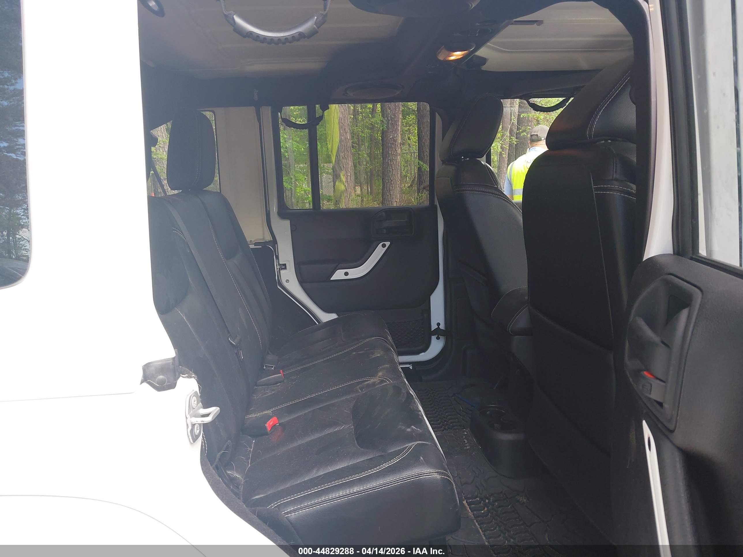 JEEP WRANGLER image 8