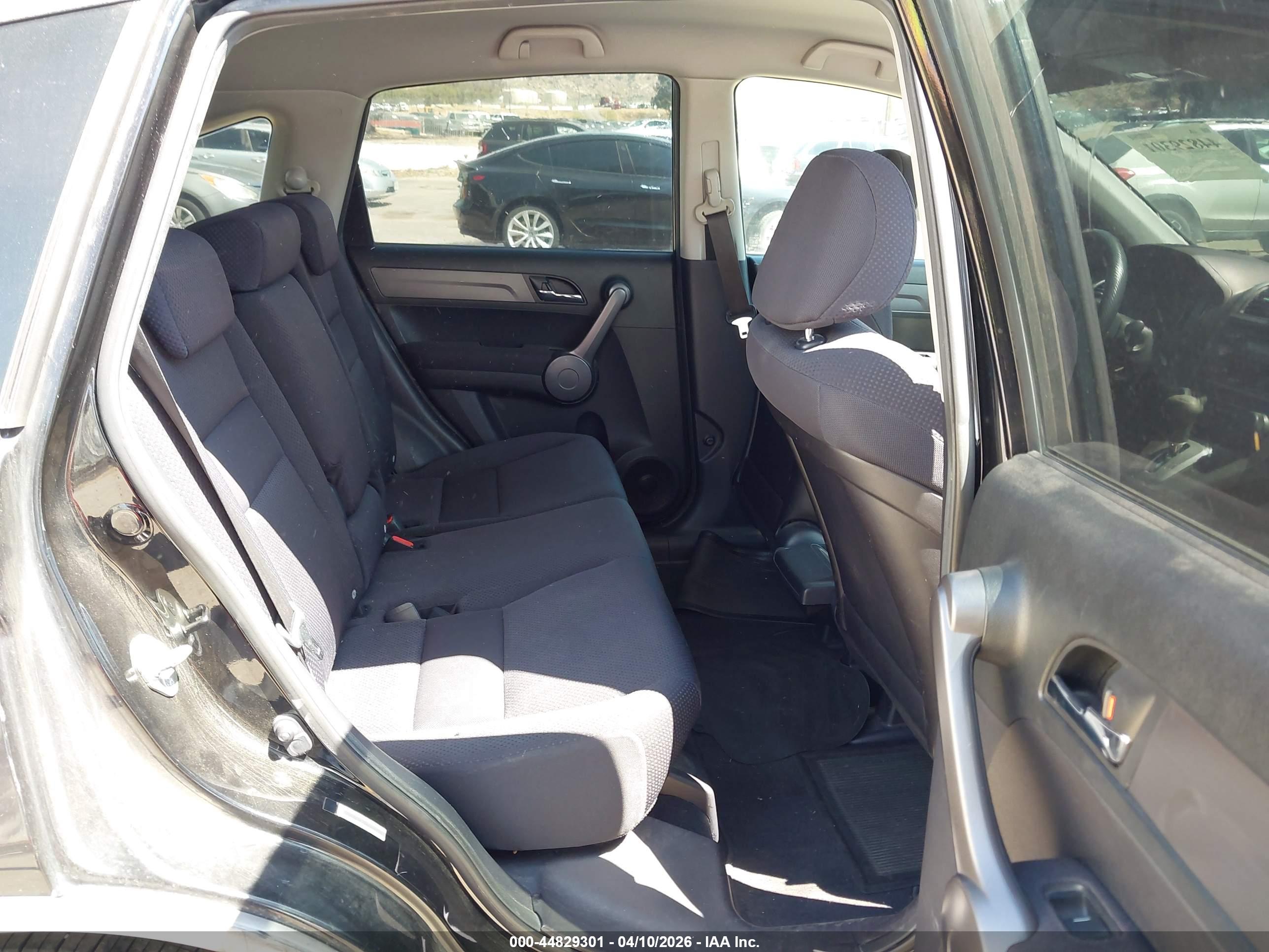 HONDA CR-V image 8