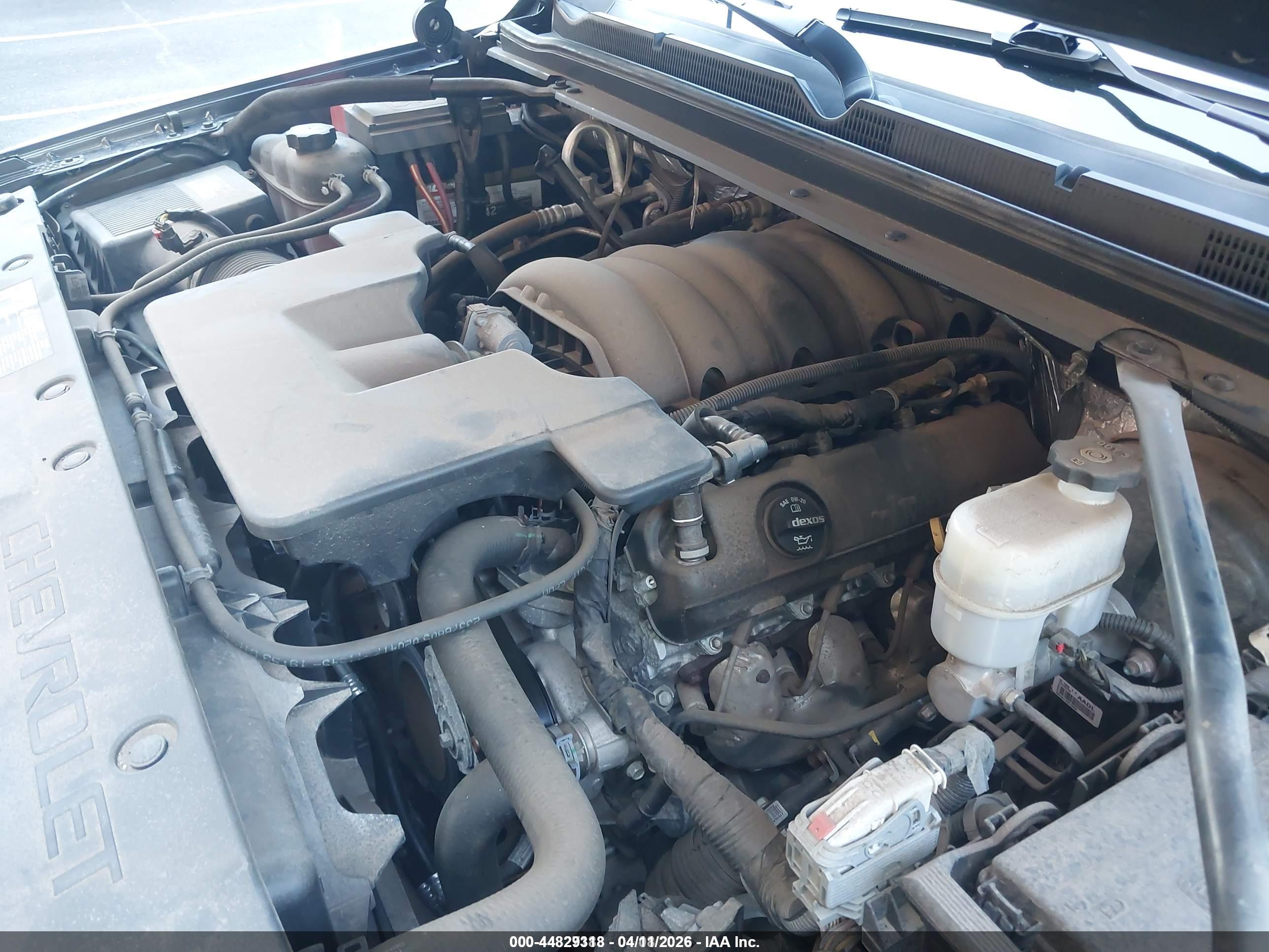 CHEVROLET SUBURBAN image 10