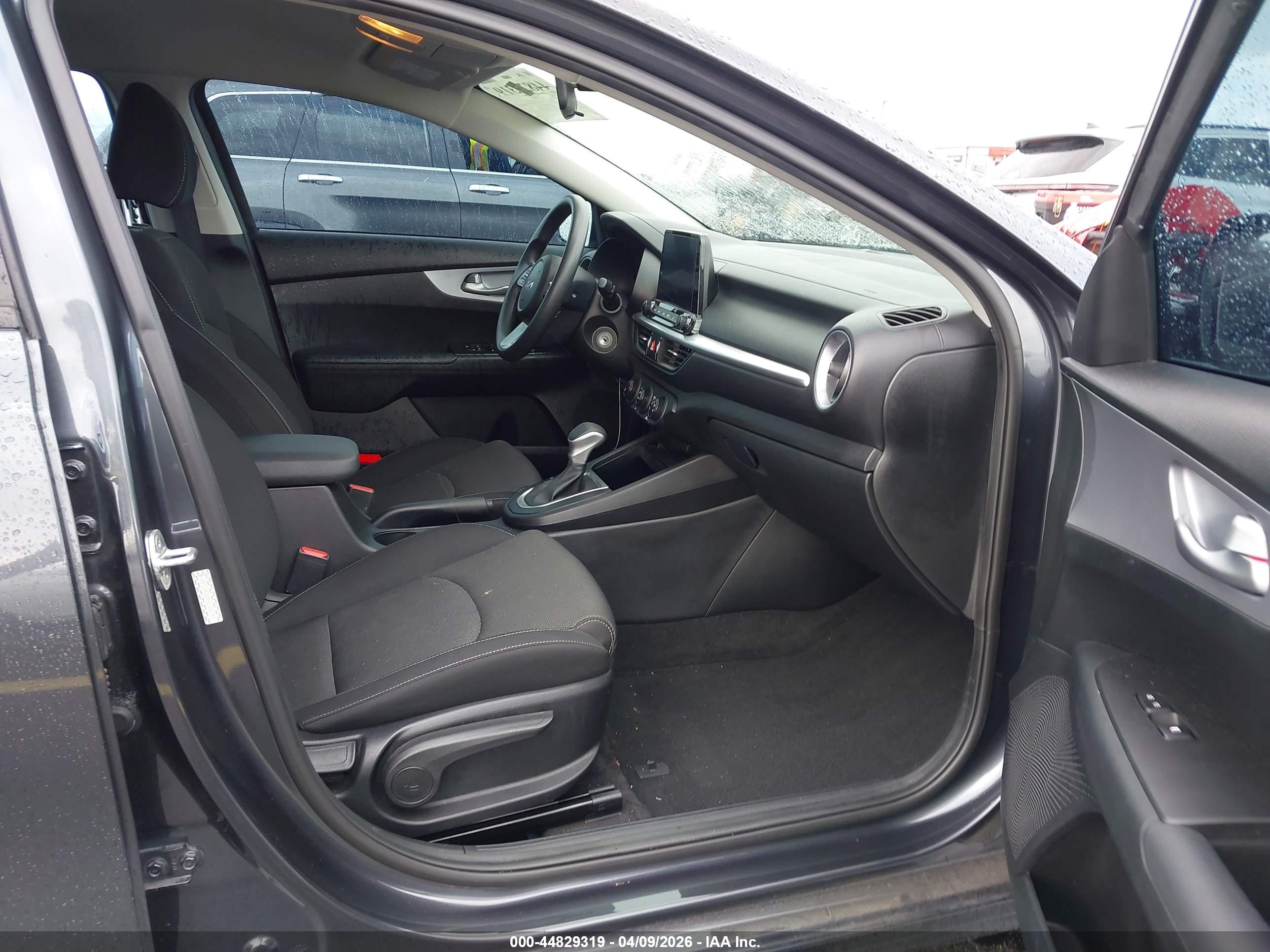 KIA FORTE image 5