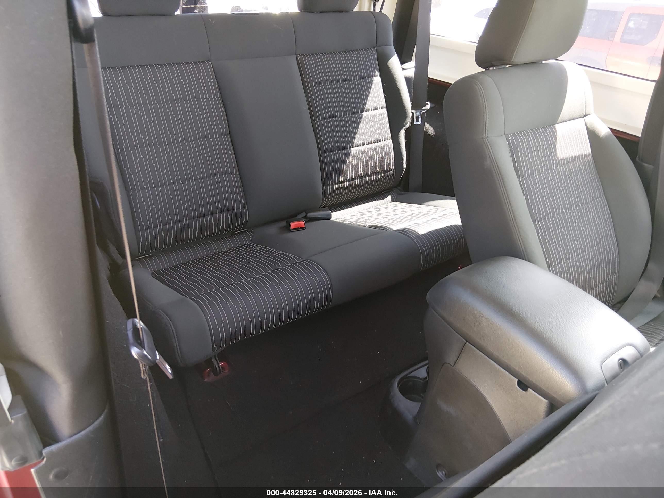 JEEP WRANGLER image 8