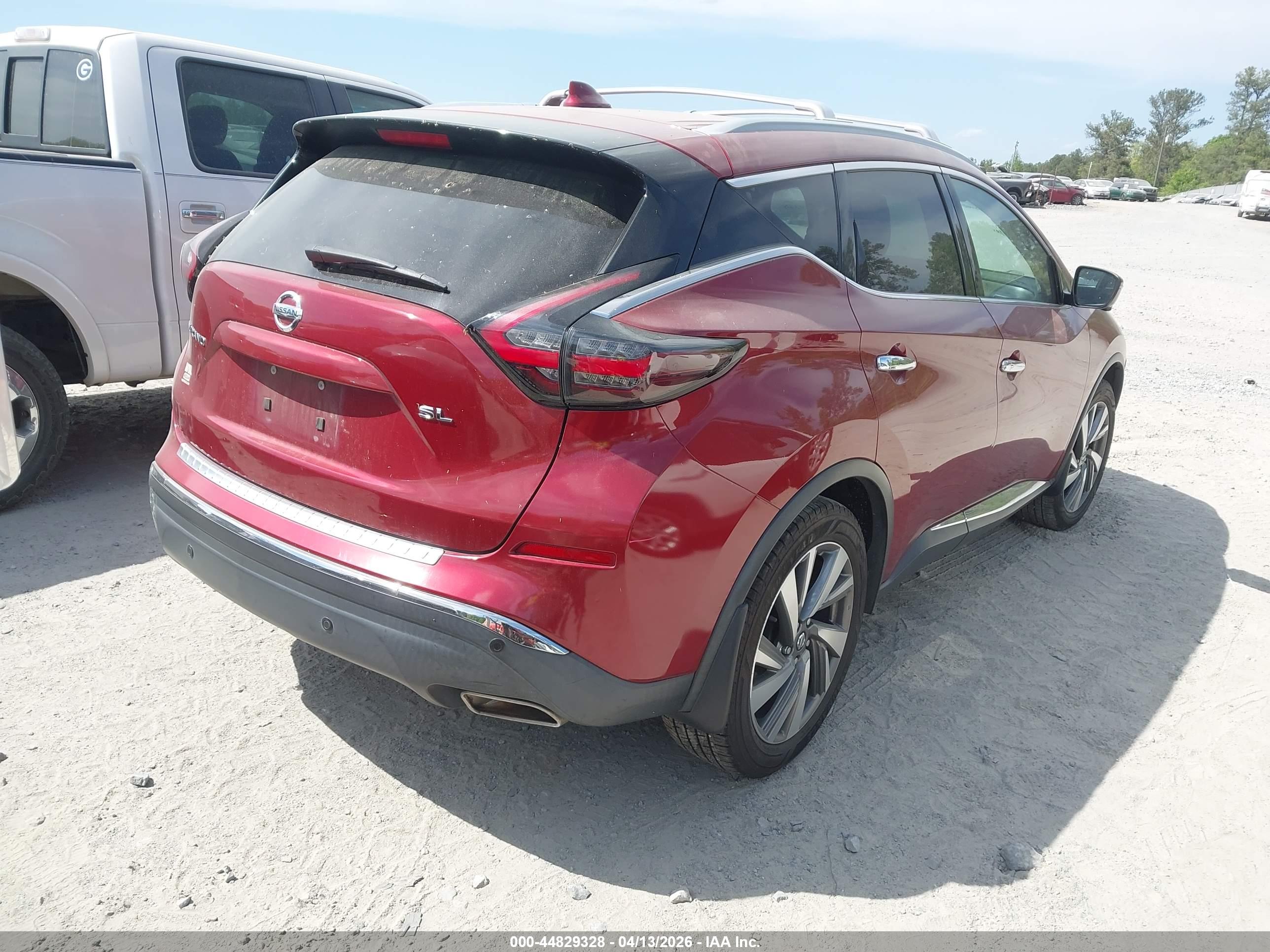 NISSAN MURANO image 4