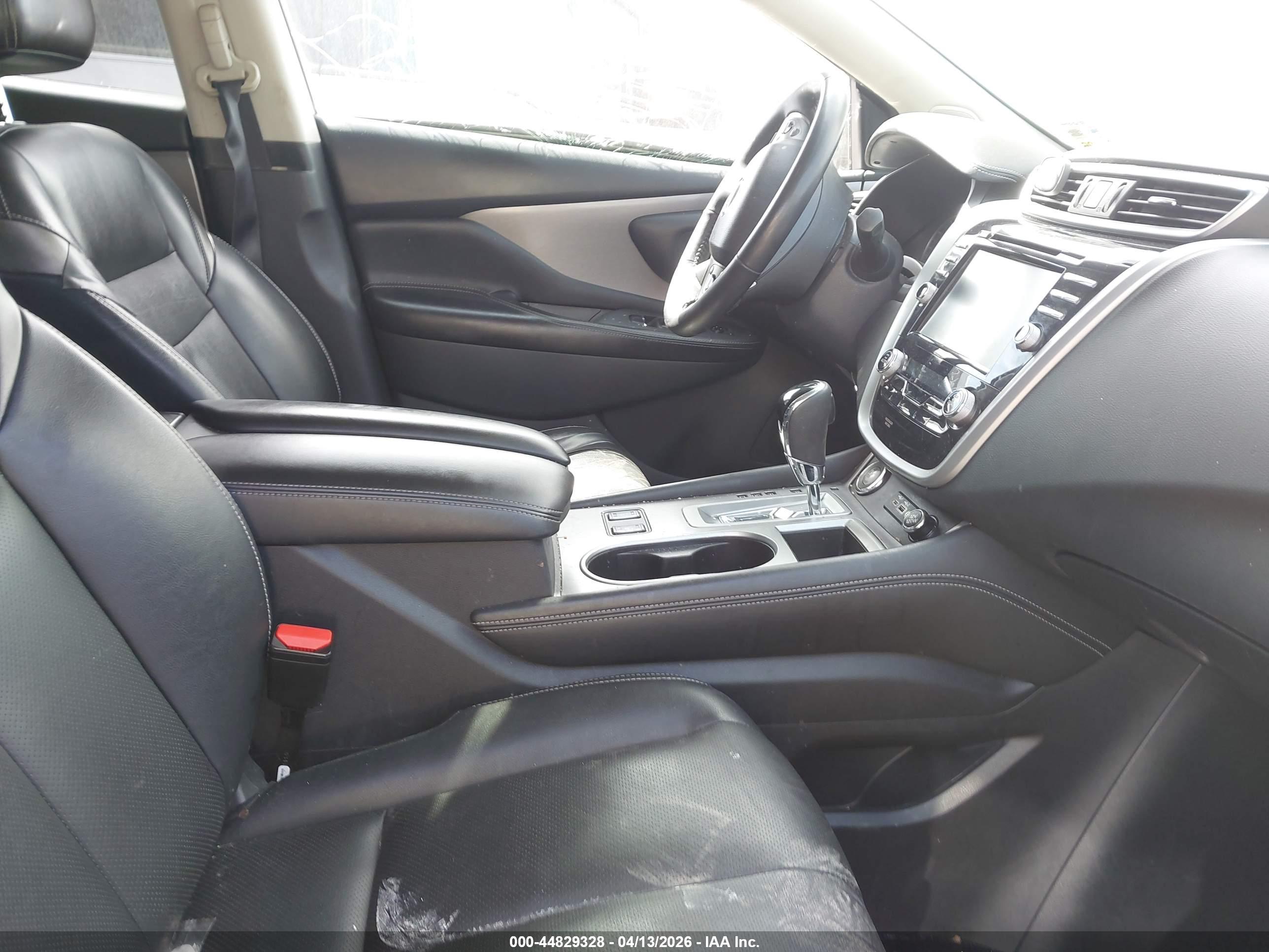 NISSAN MURANO image 5