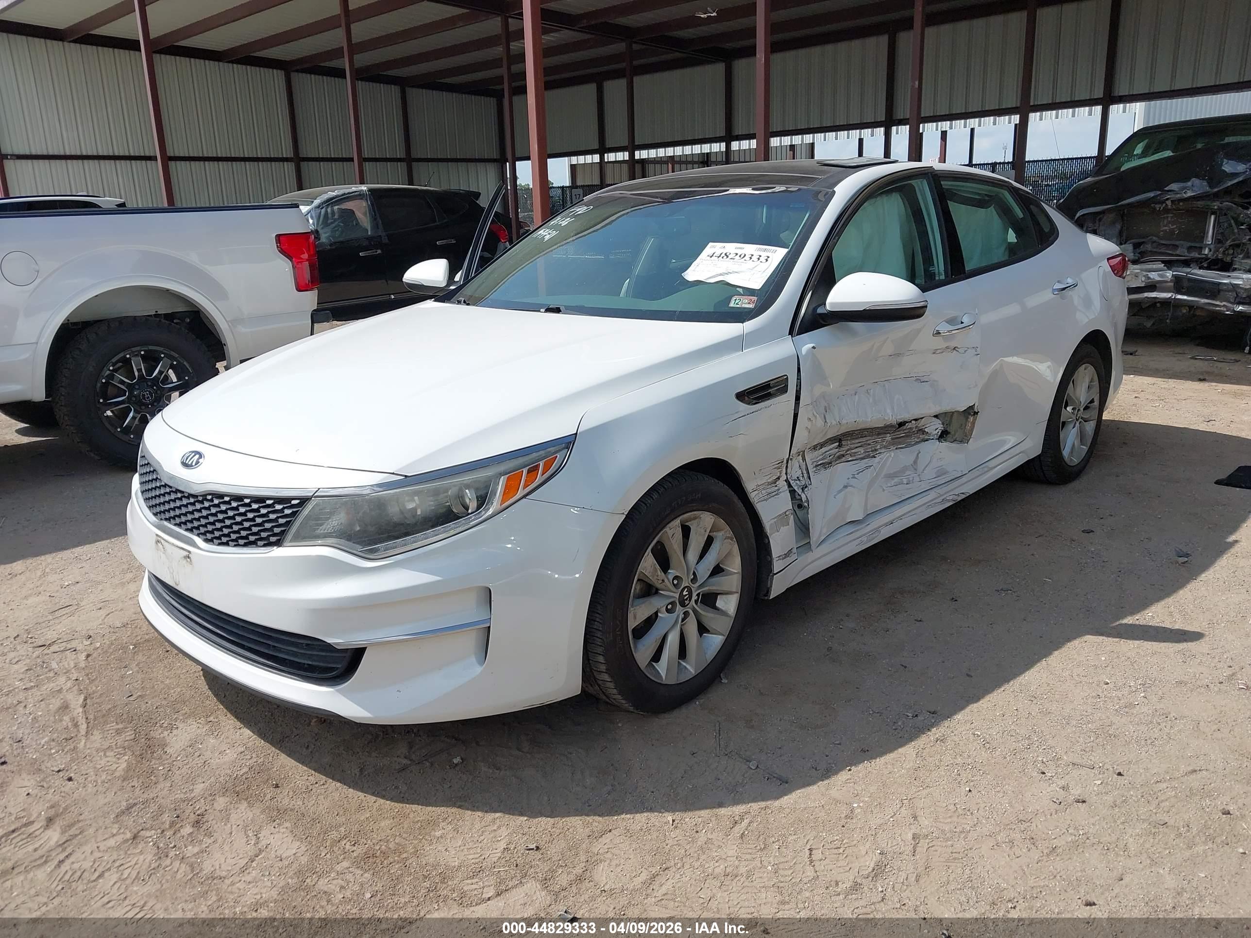 KIA OPTIMA image 2