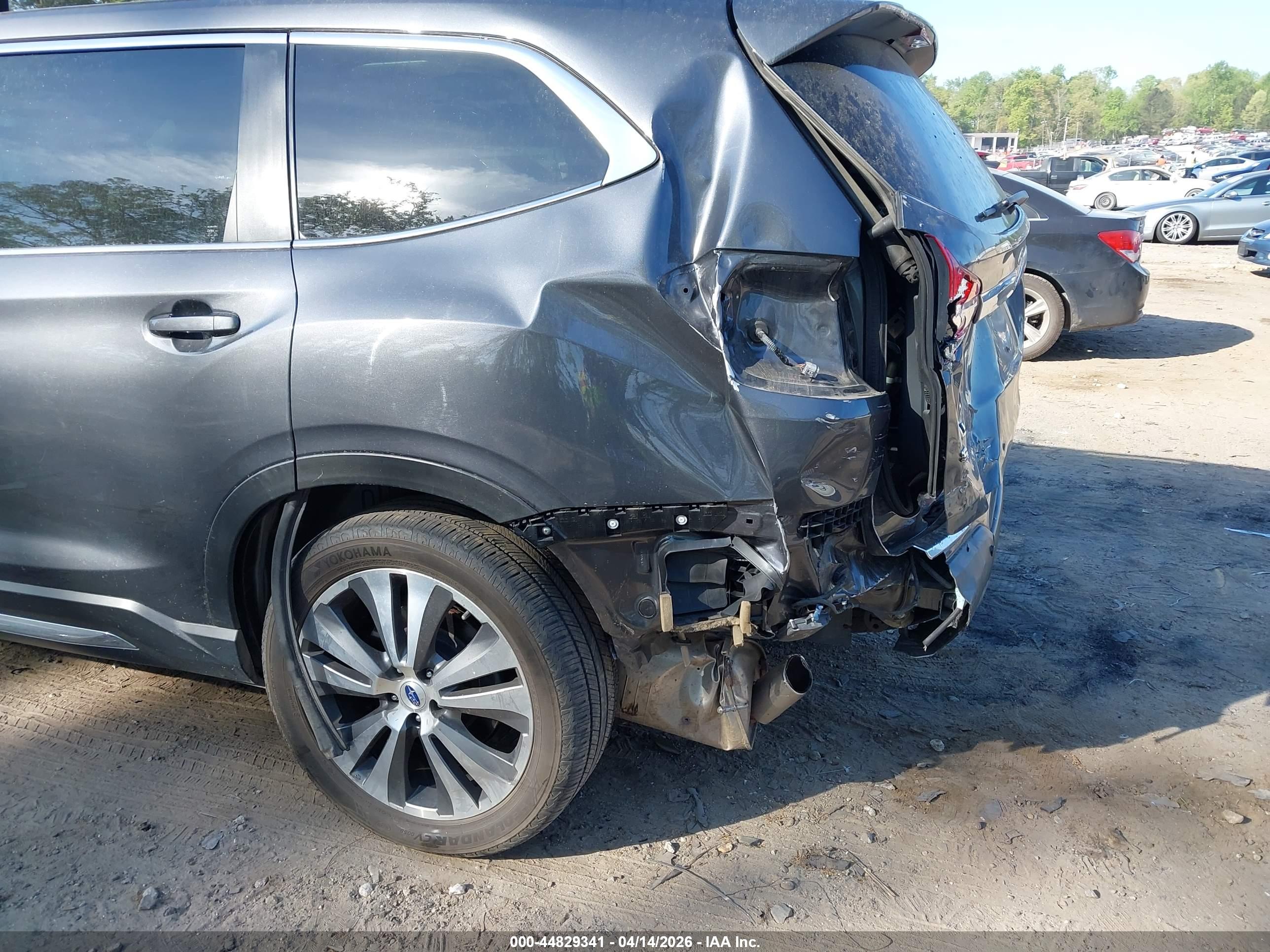 SUBARU ASCENT image 6