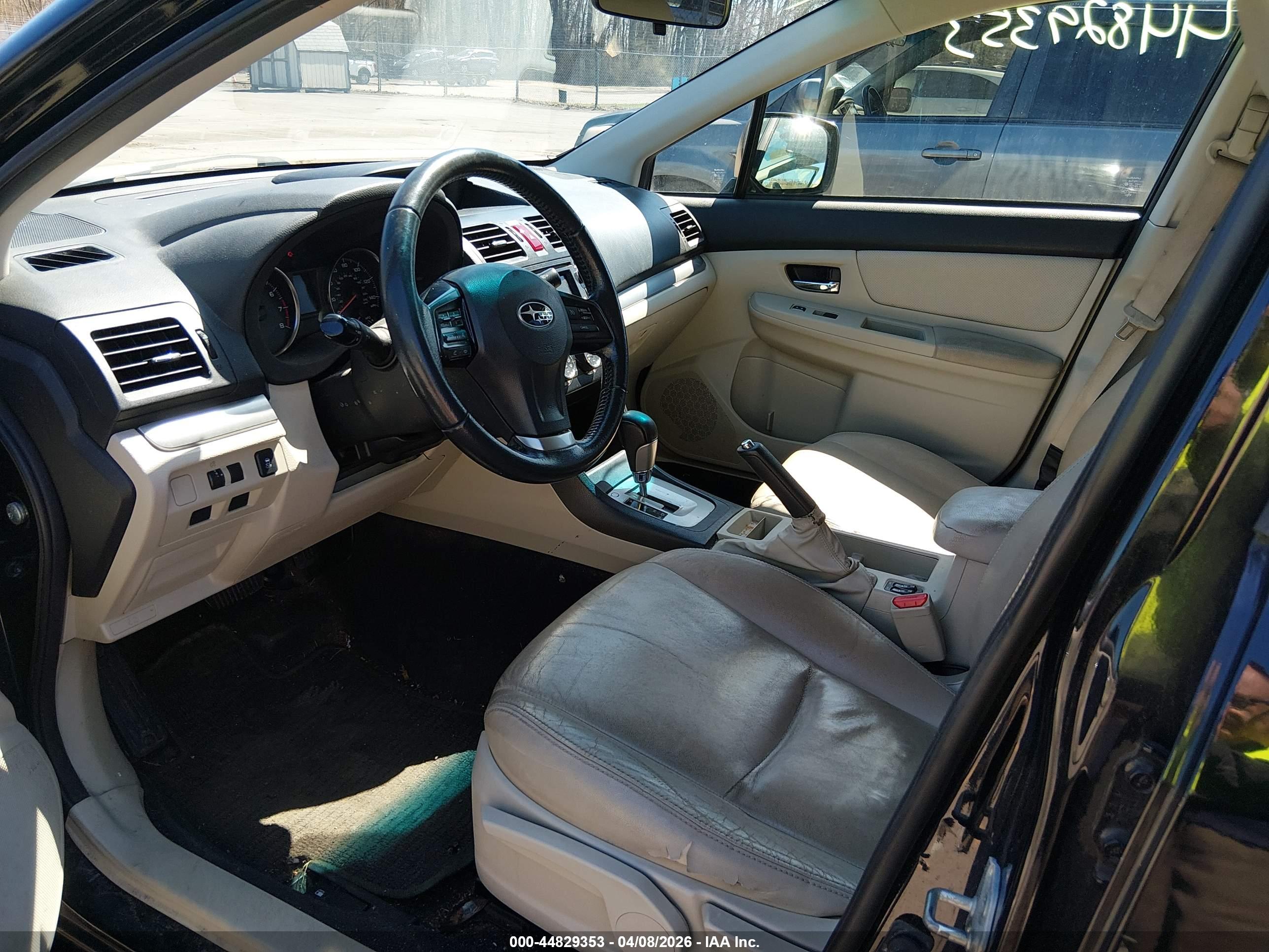 SUBARU XV image 5