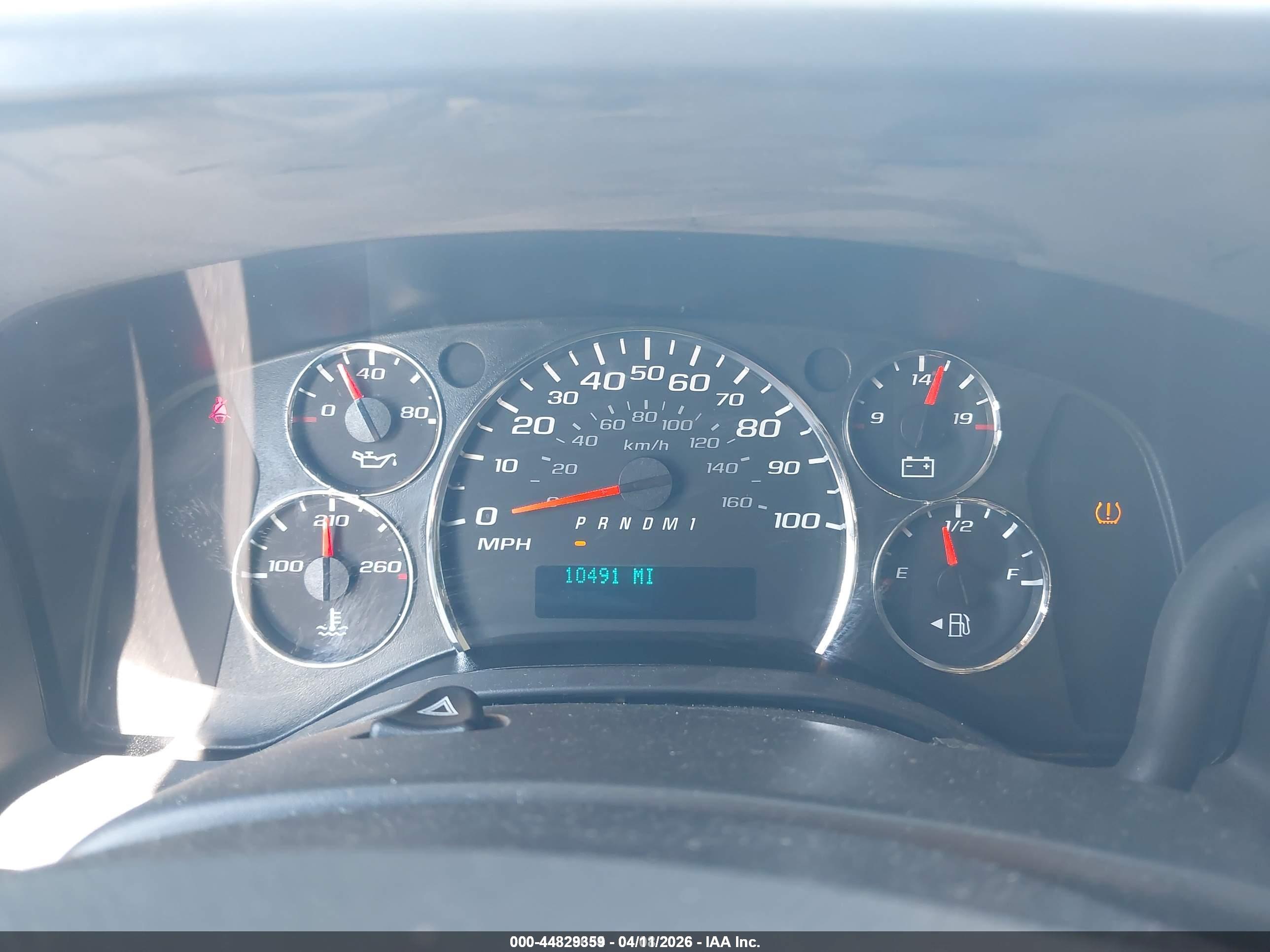 CHEVROLET EXPRESS image 7