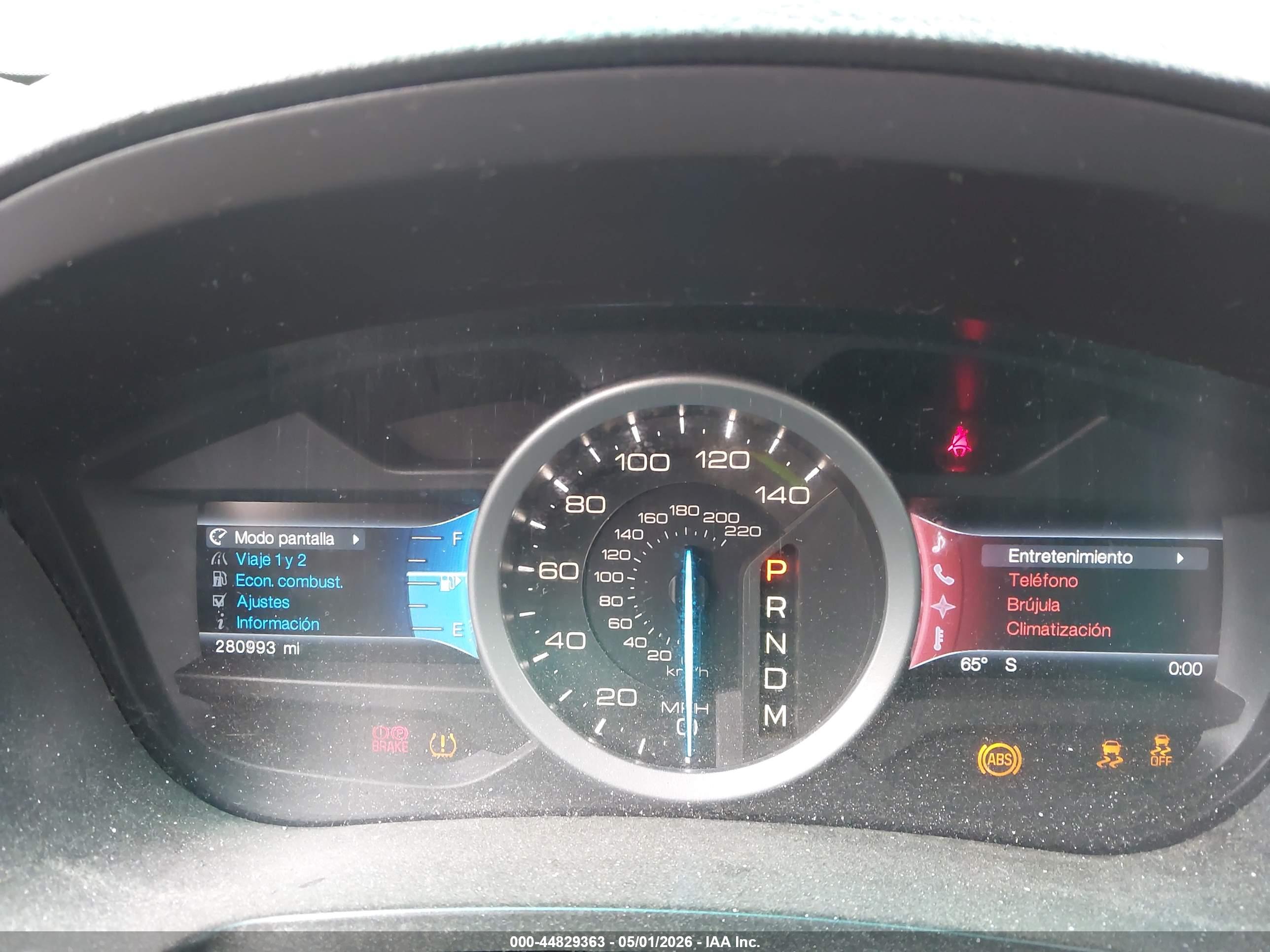 FORD EXPLORER image 7