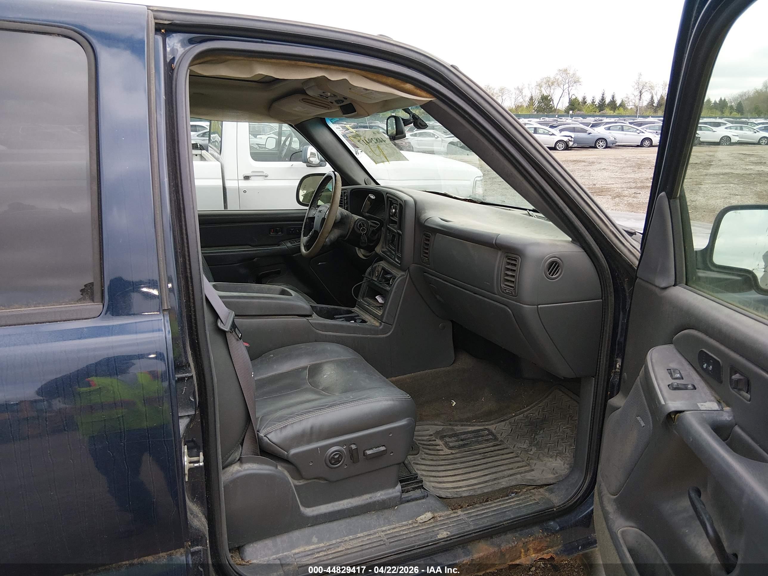 GMC SIERRA image 5