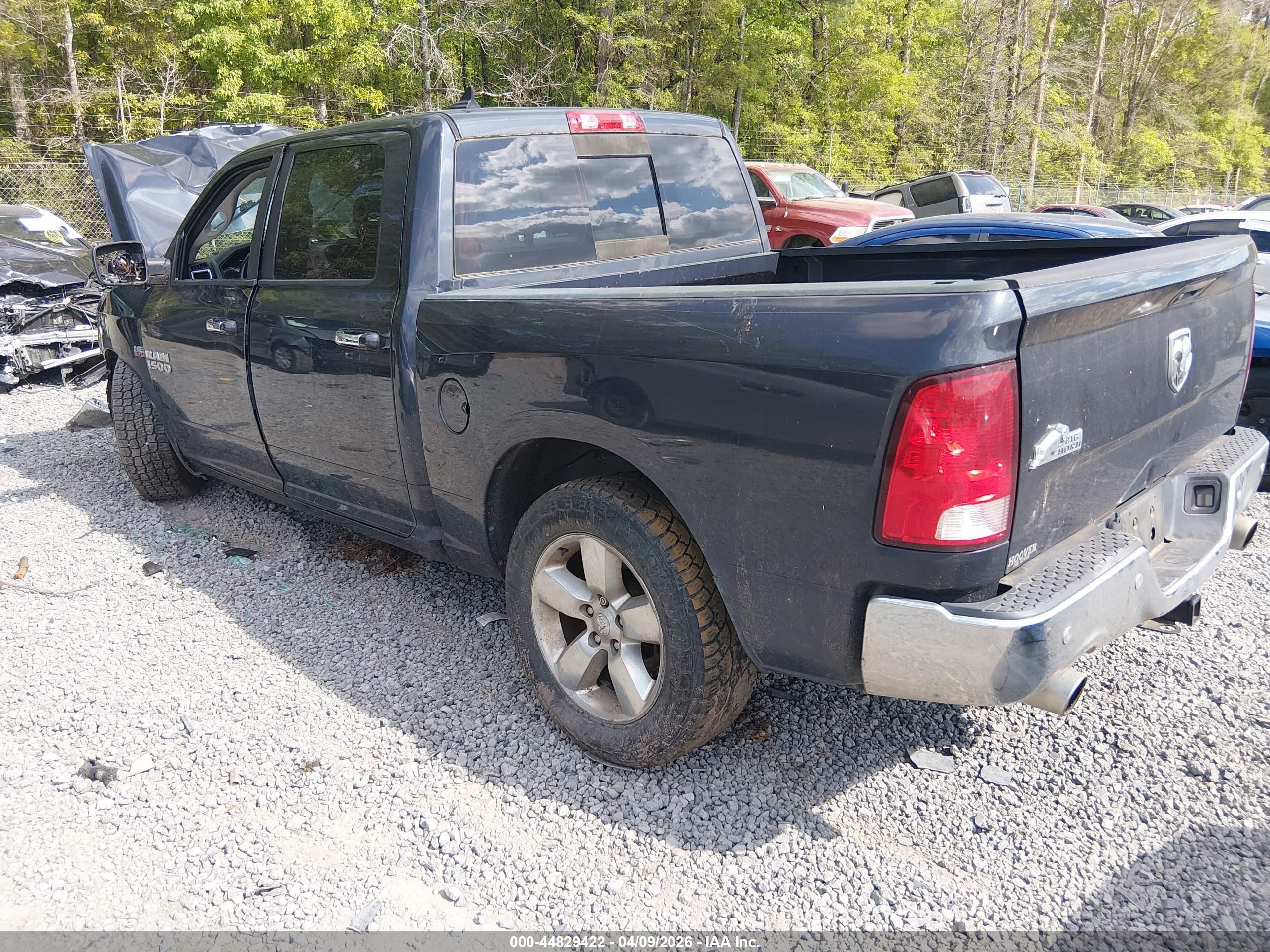 RAM 1500 image 3