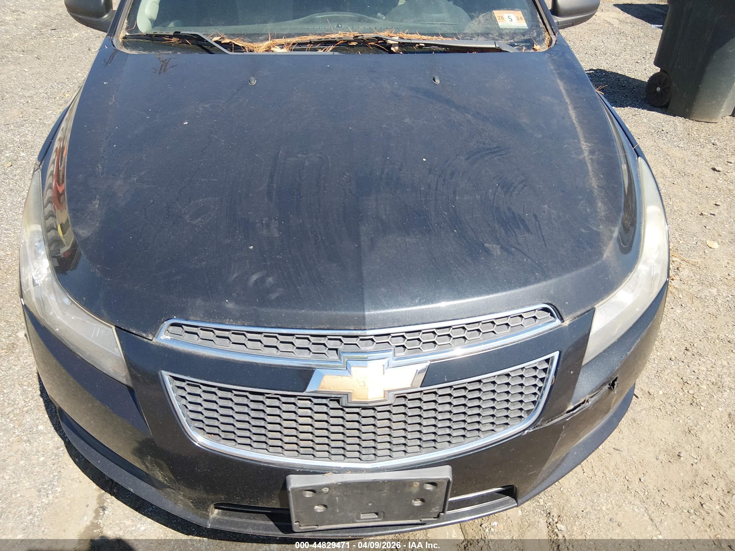 CHEVROLET CRUZE image 6