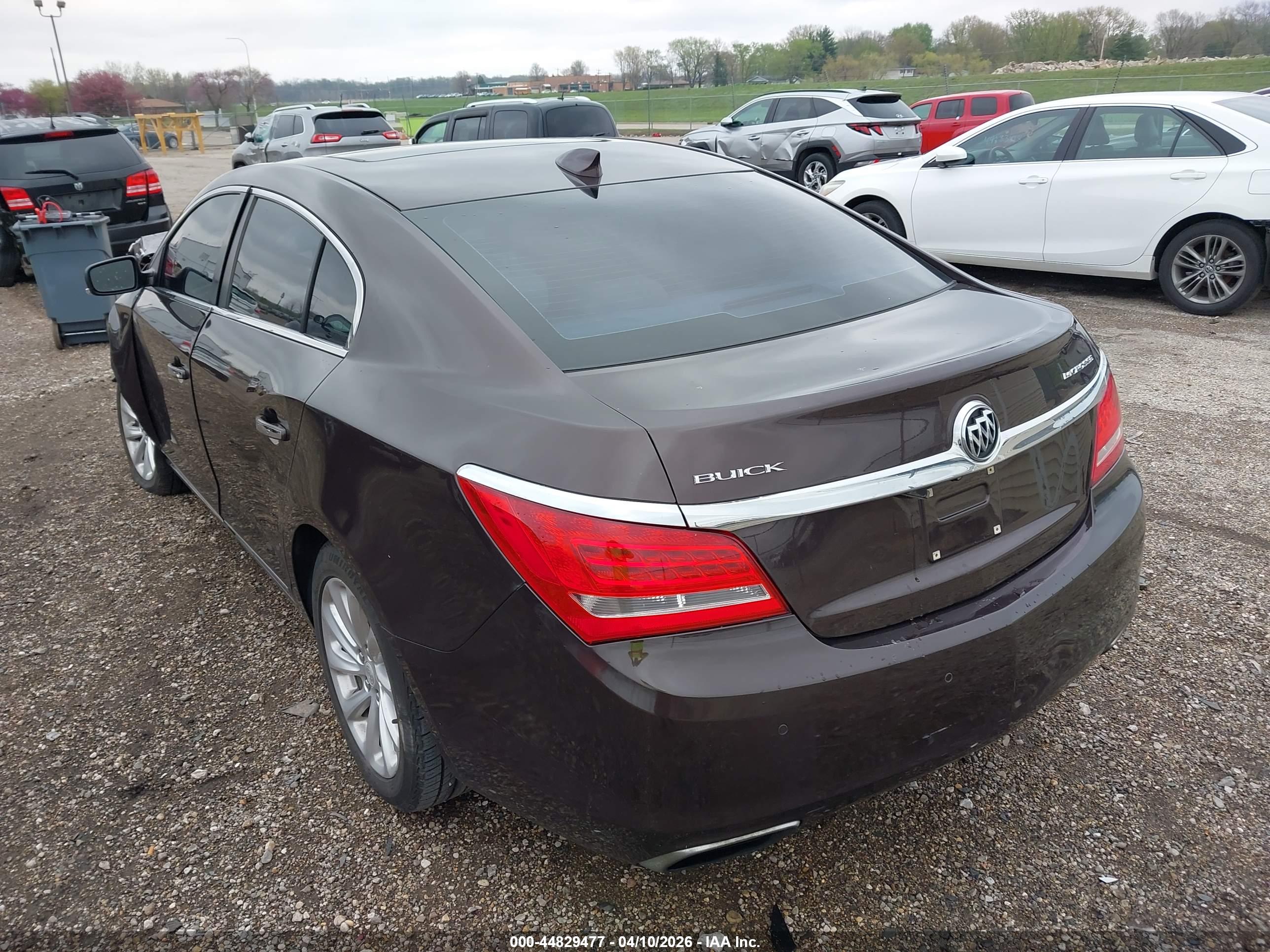 BUICK LACROSSE image 3