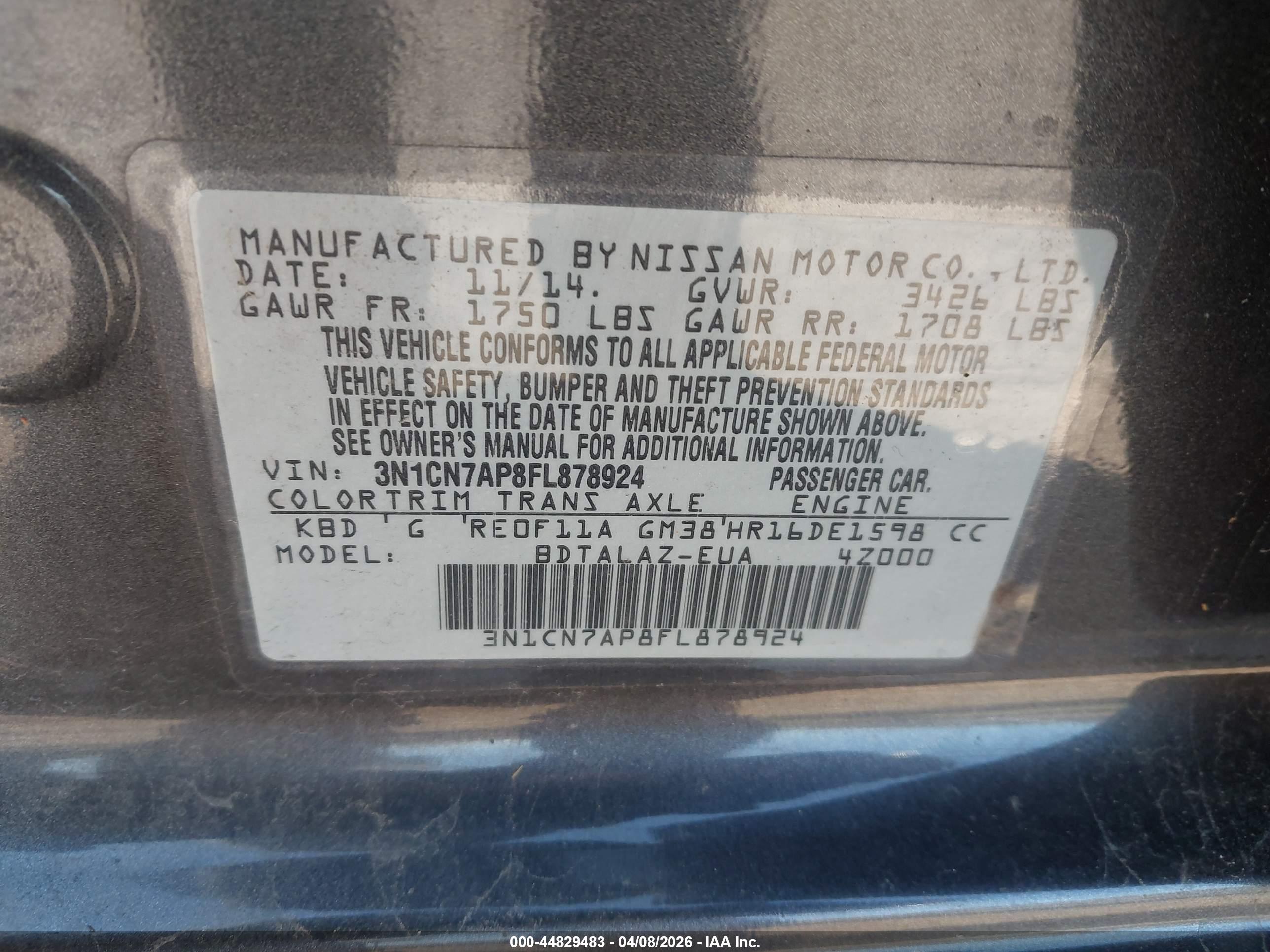 NISSAN VERSA image 9