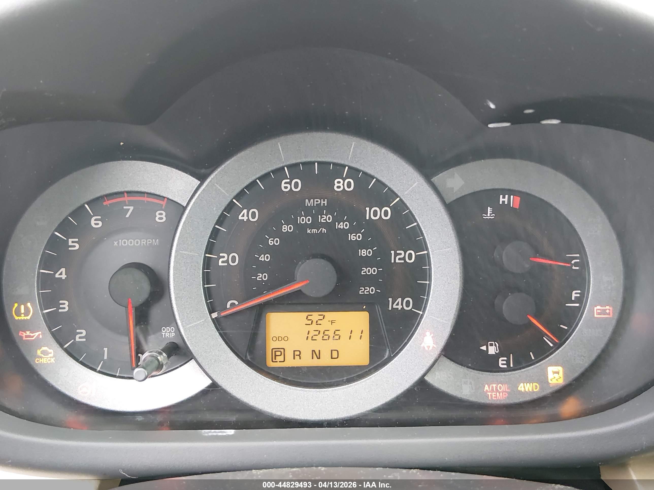 TOYOTA RAV4 image 7