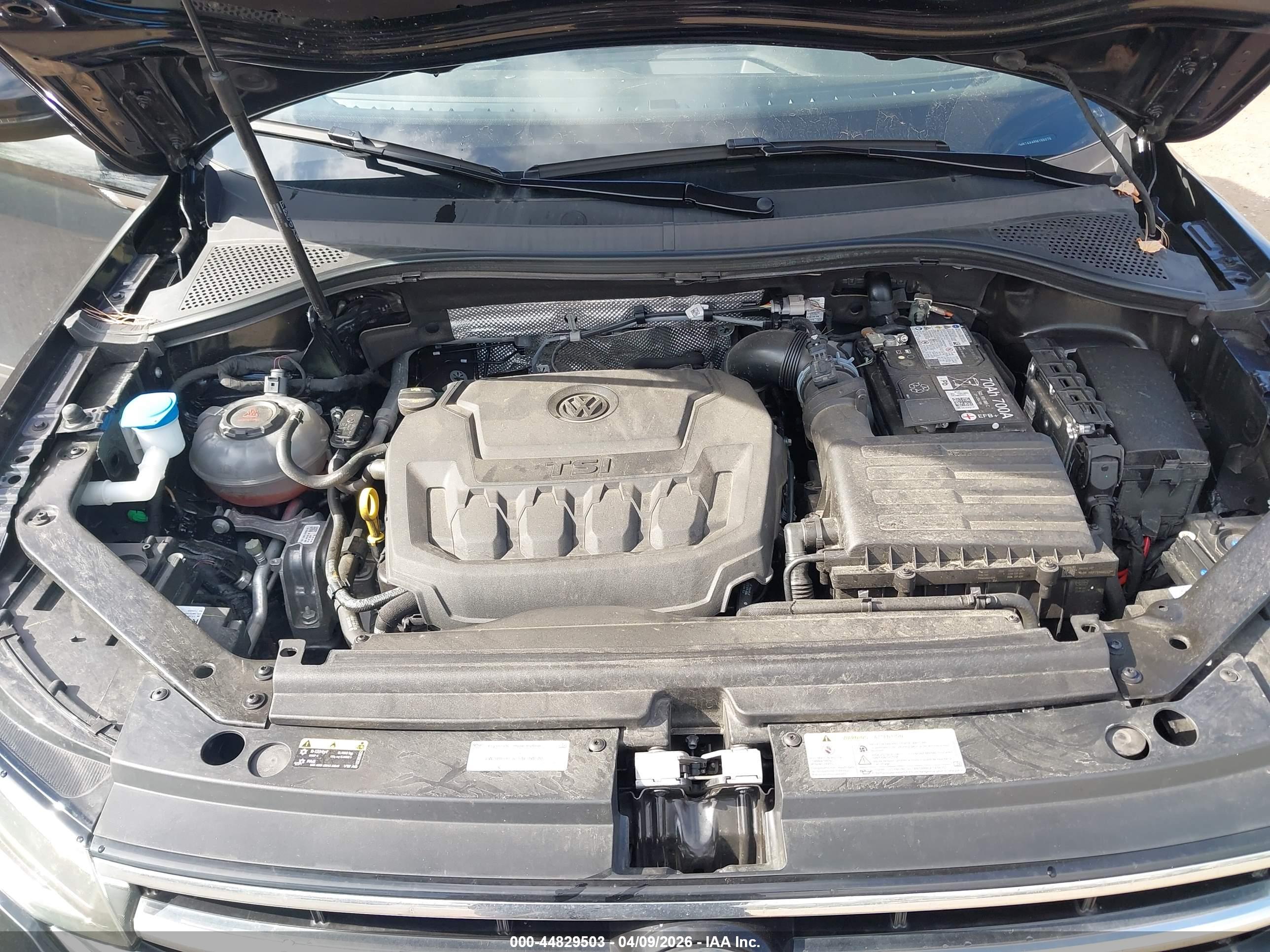 VOLKSWAGEN TIGUAN image 10
