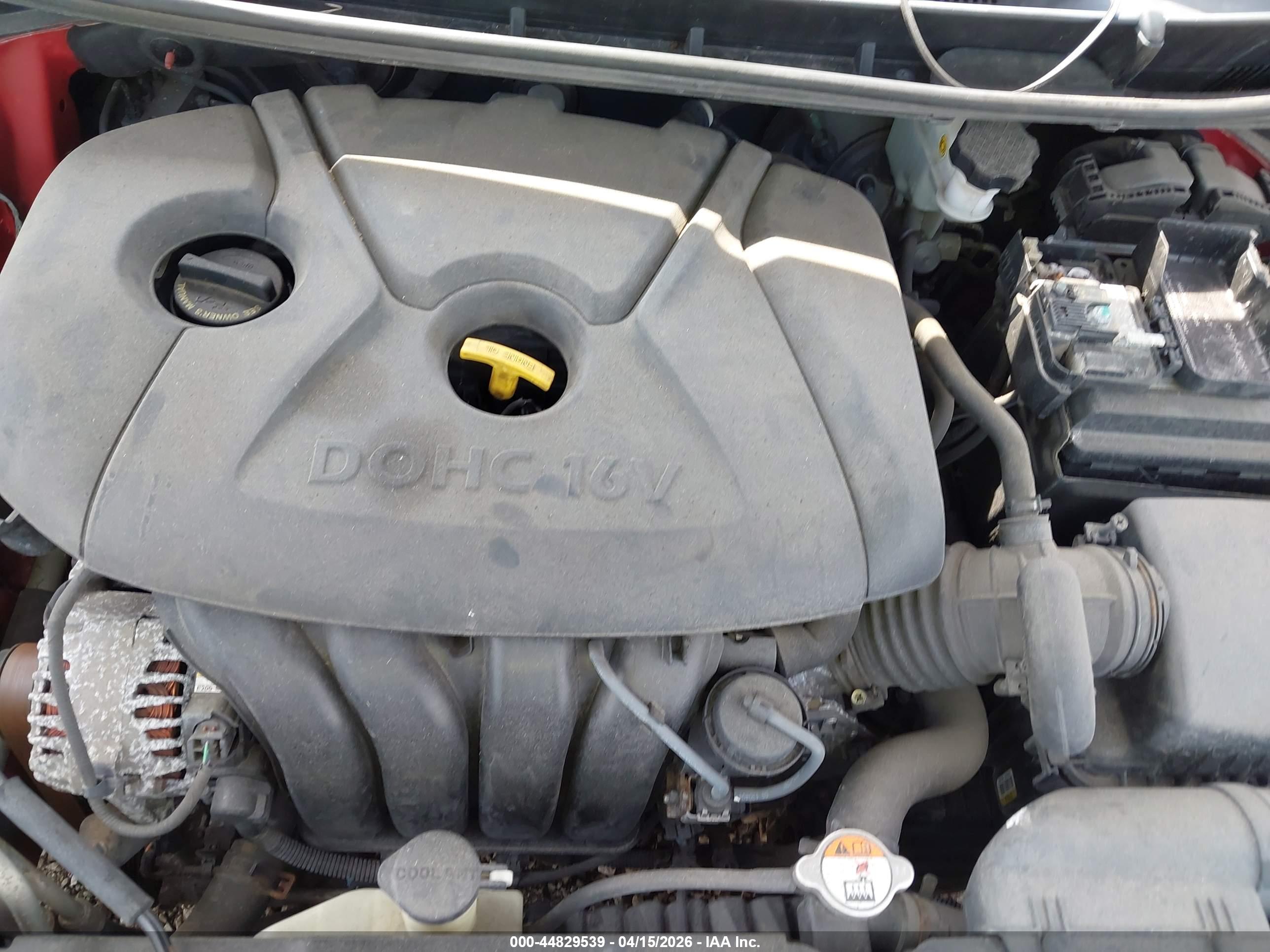 HYUNDAI ELANTRA image 10