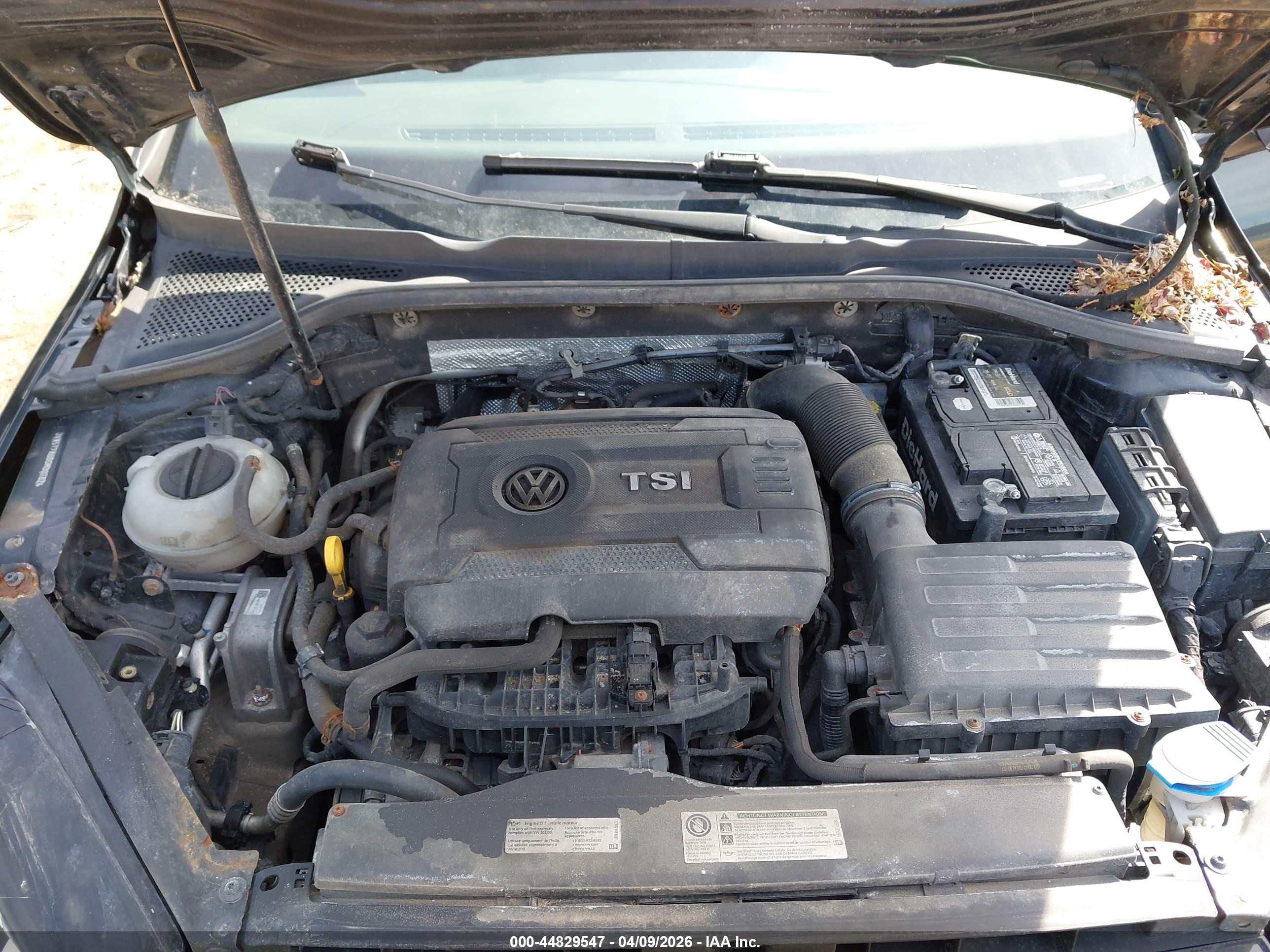 VOLKSWAGEN GOLF image 10