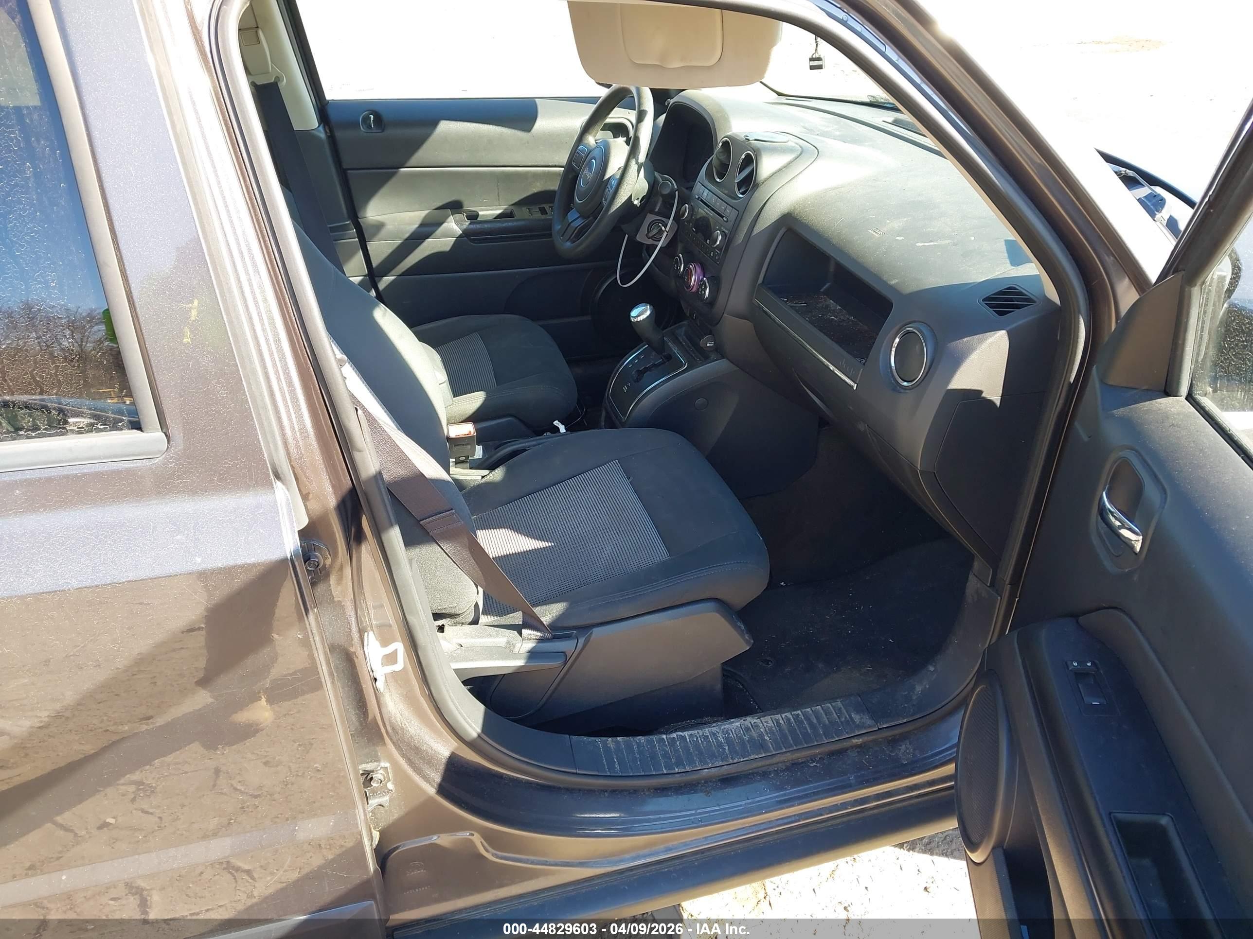 JEEP PATRIOT image 5