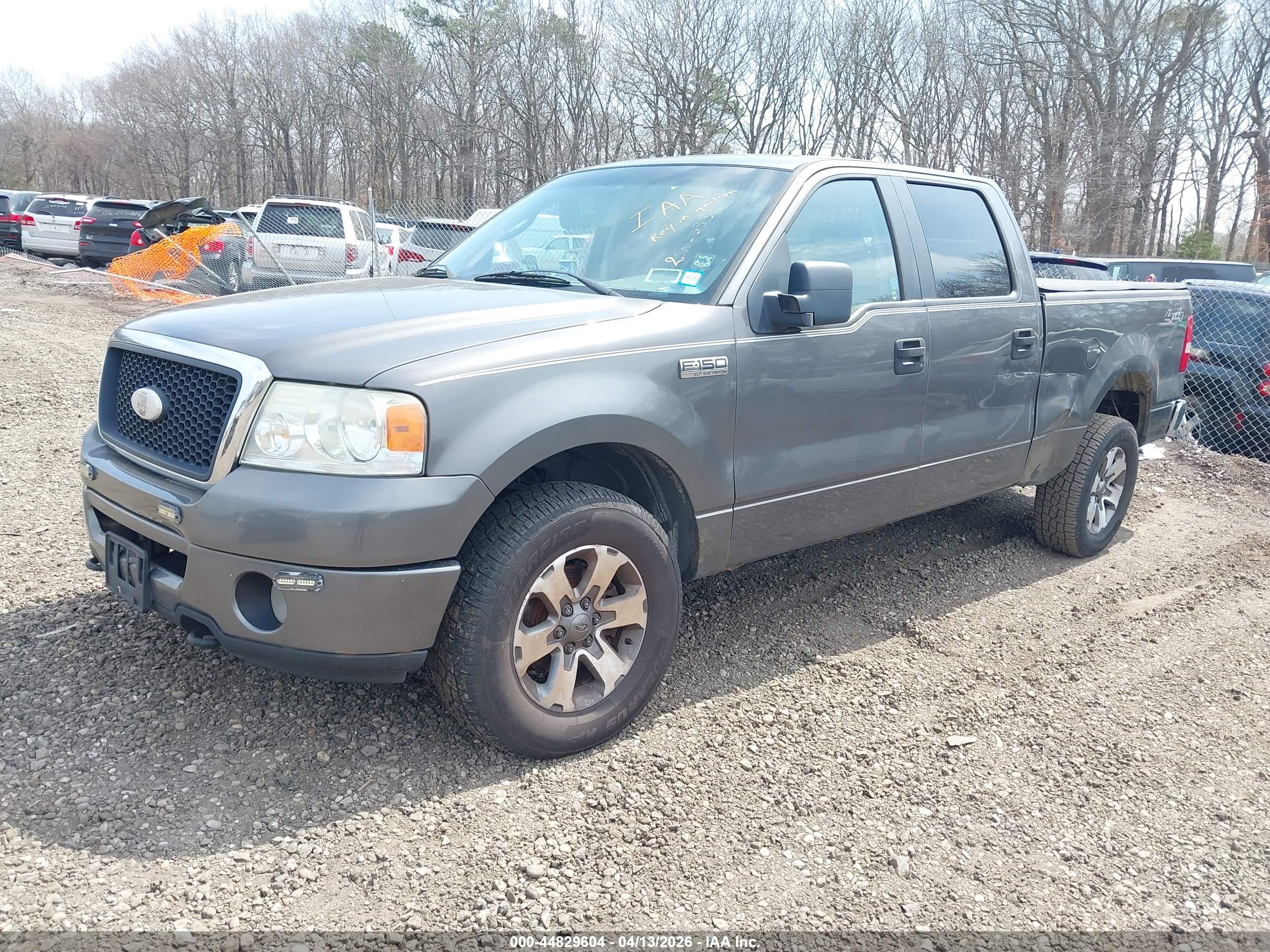 FORD F-150 image 2