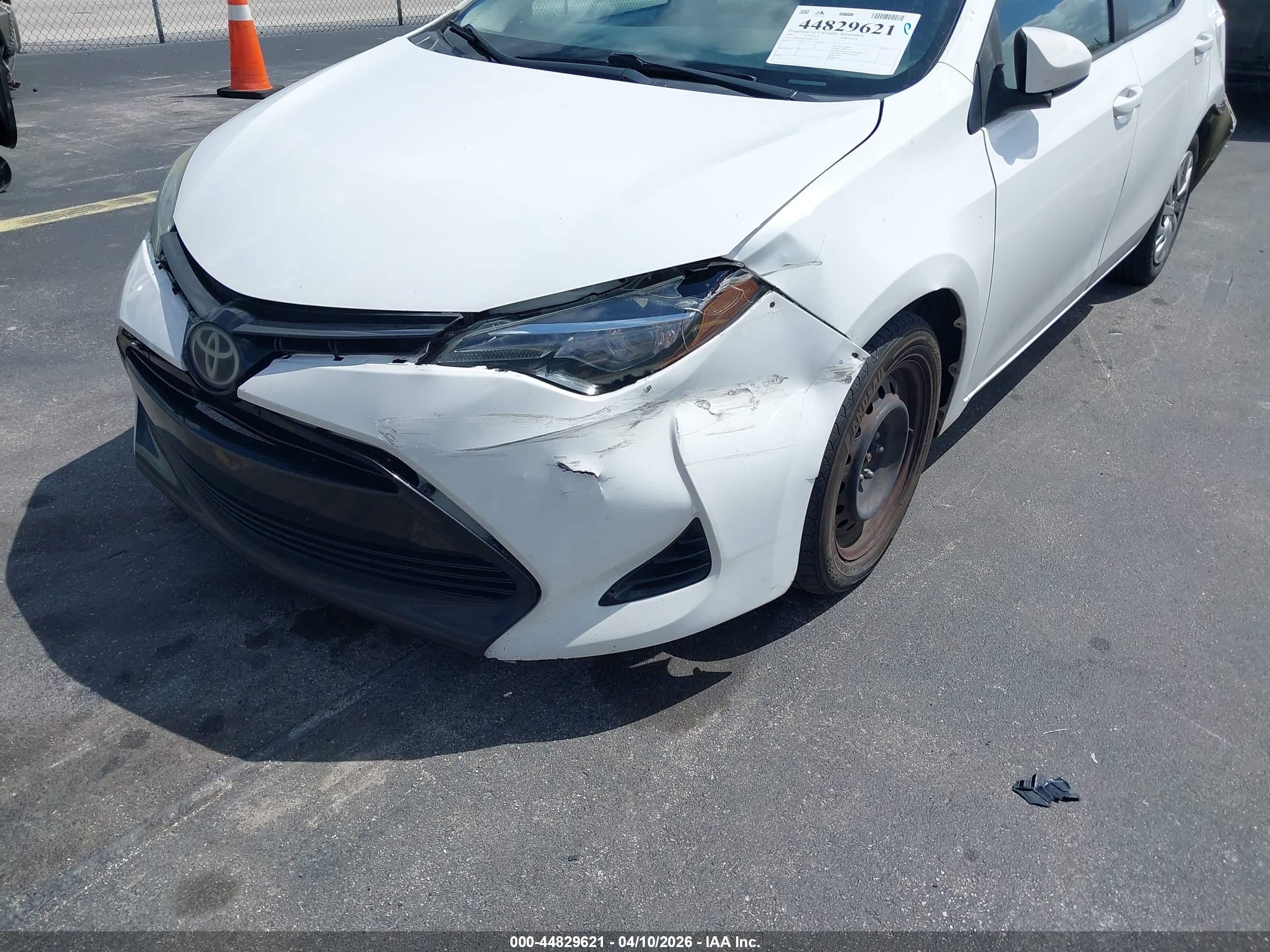 TOYOTA COROLLA image 6